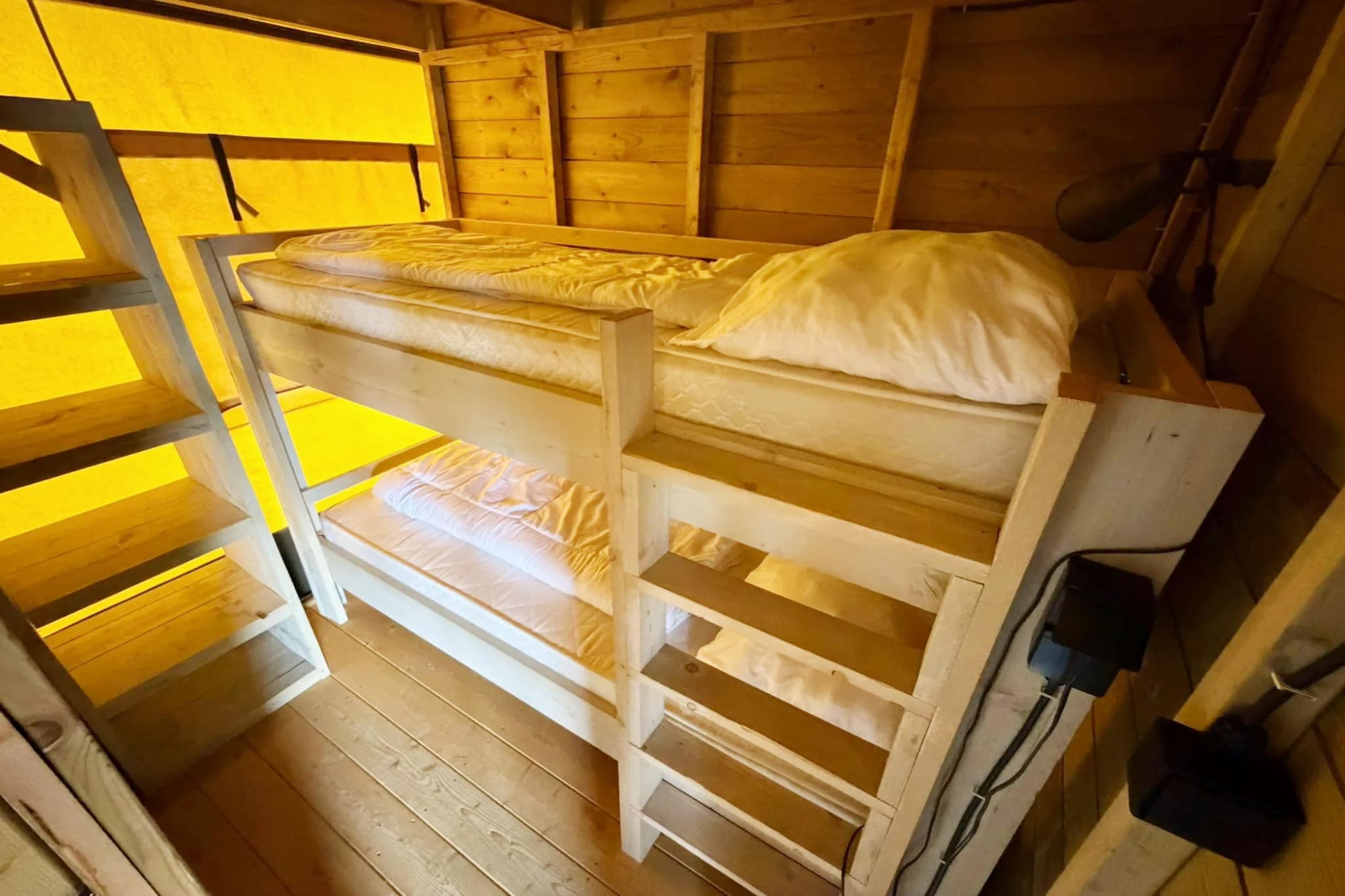 Safaritent Betuwe Lodge 8 pax - Schlafzimmer