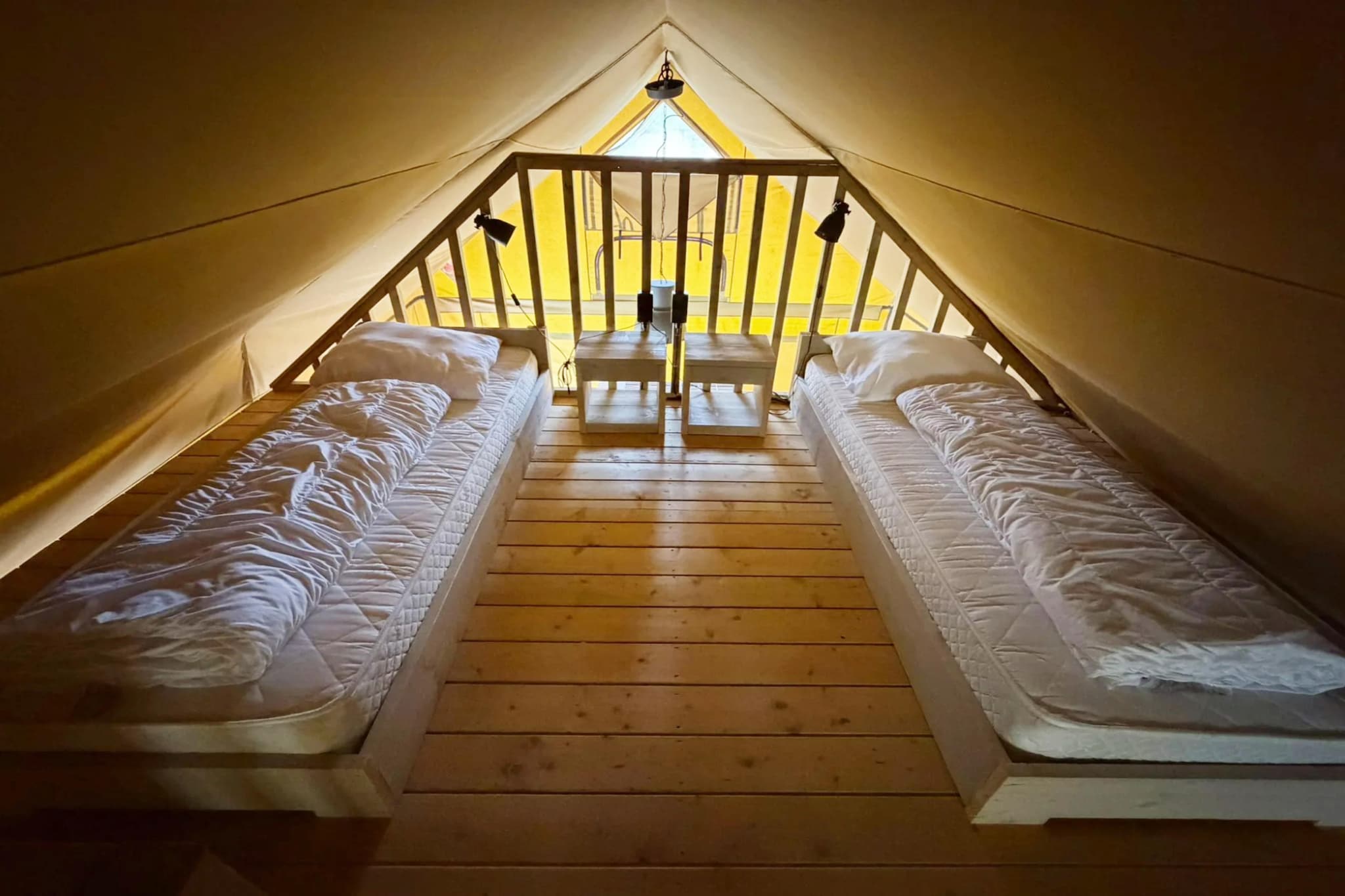 Safaritent Betuwe Lodge 8 pax - Schlafzimmer