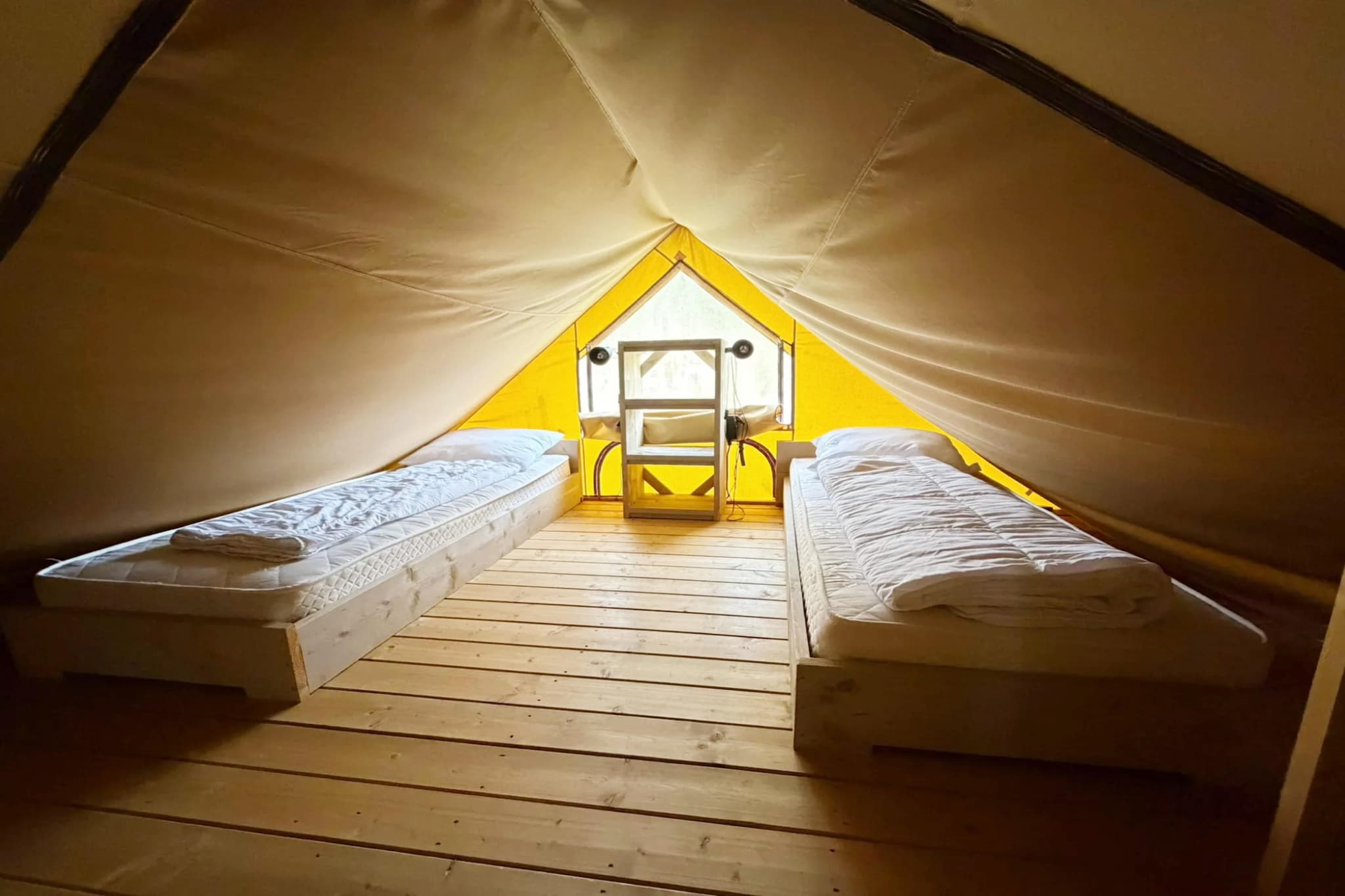 Safaritent Betuwe Lodge 8 pax - Schlafzimmer