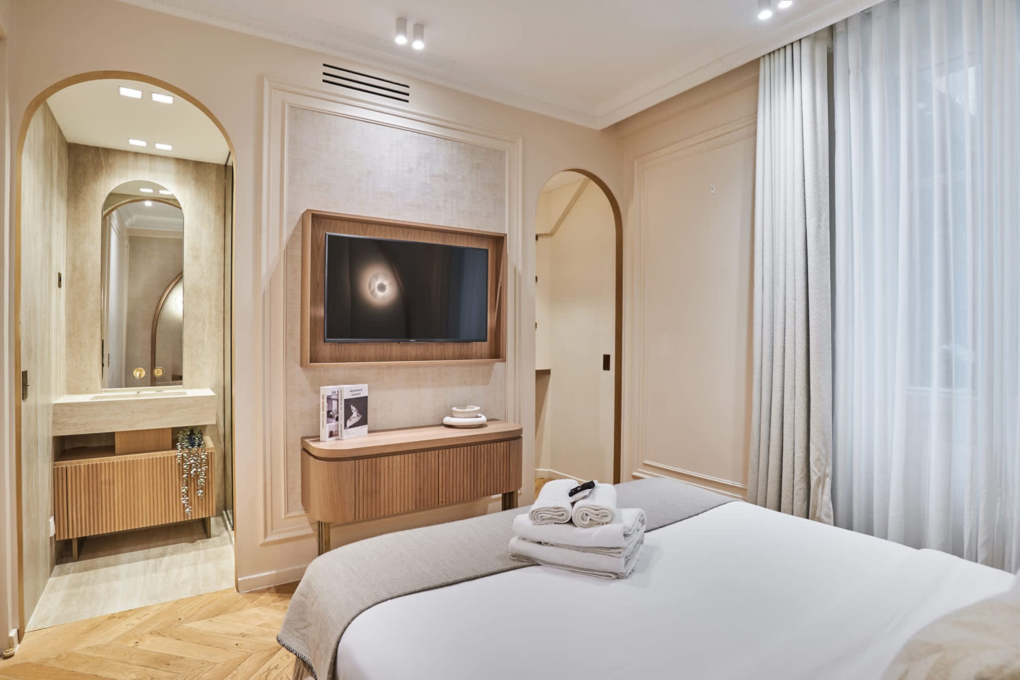 MICHODIERE NEW-Niet-getagd