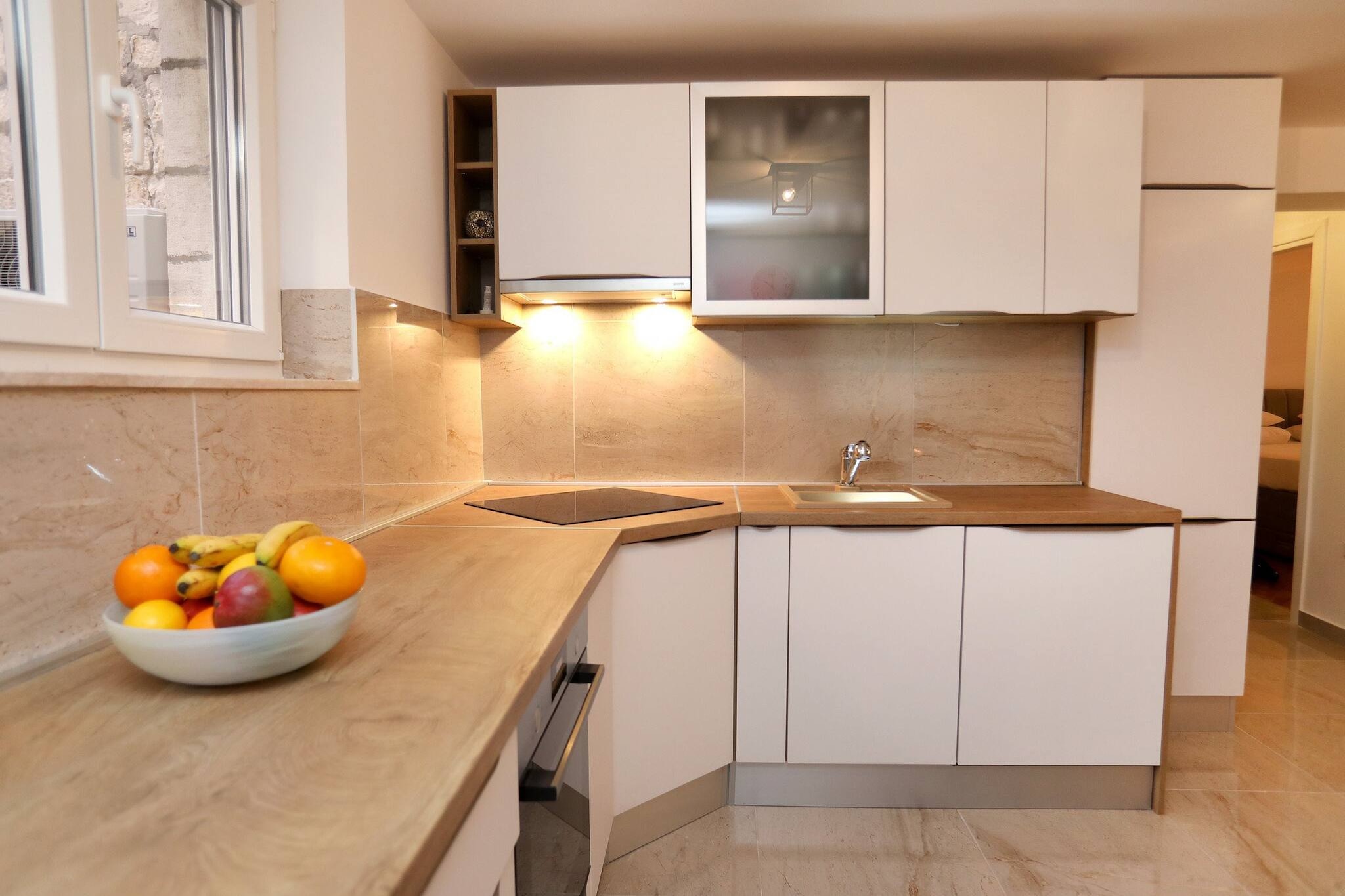 M Apartment Trogir-Keuken