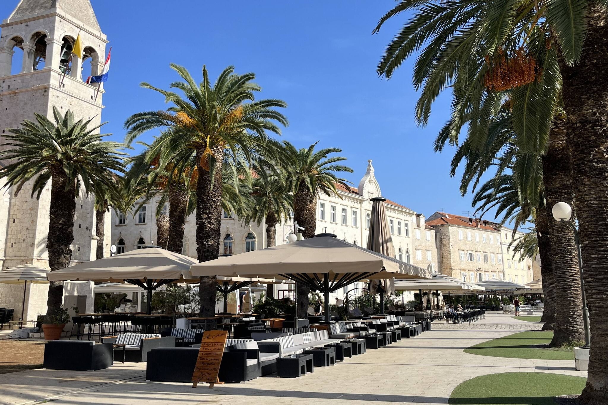 M Apartment Trogir-Gebieden zomer 1km