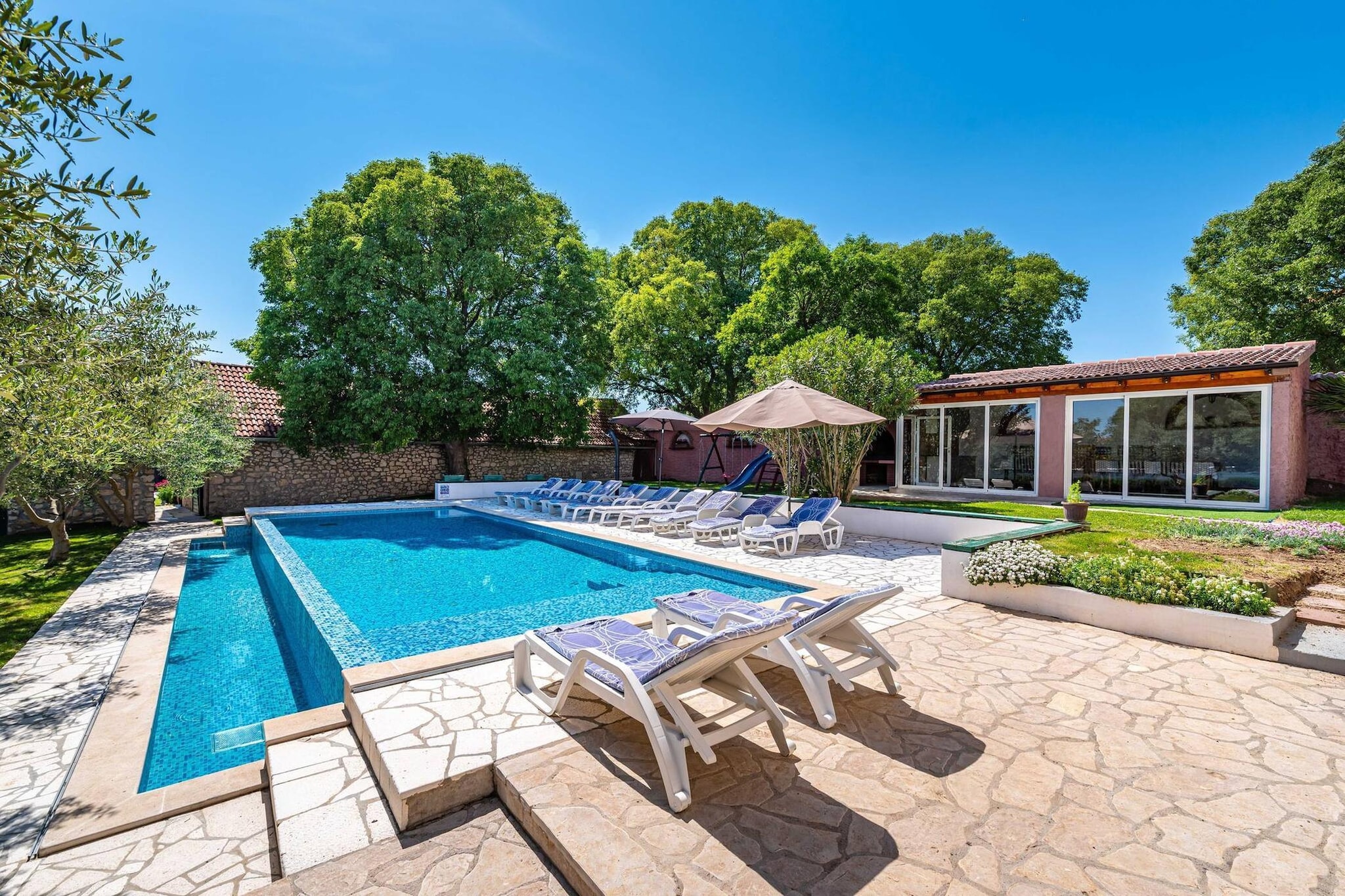 Momo´s Paradise-Zwembad