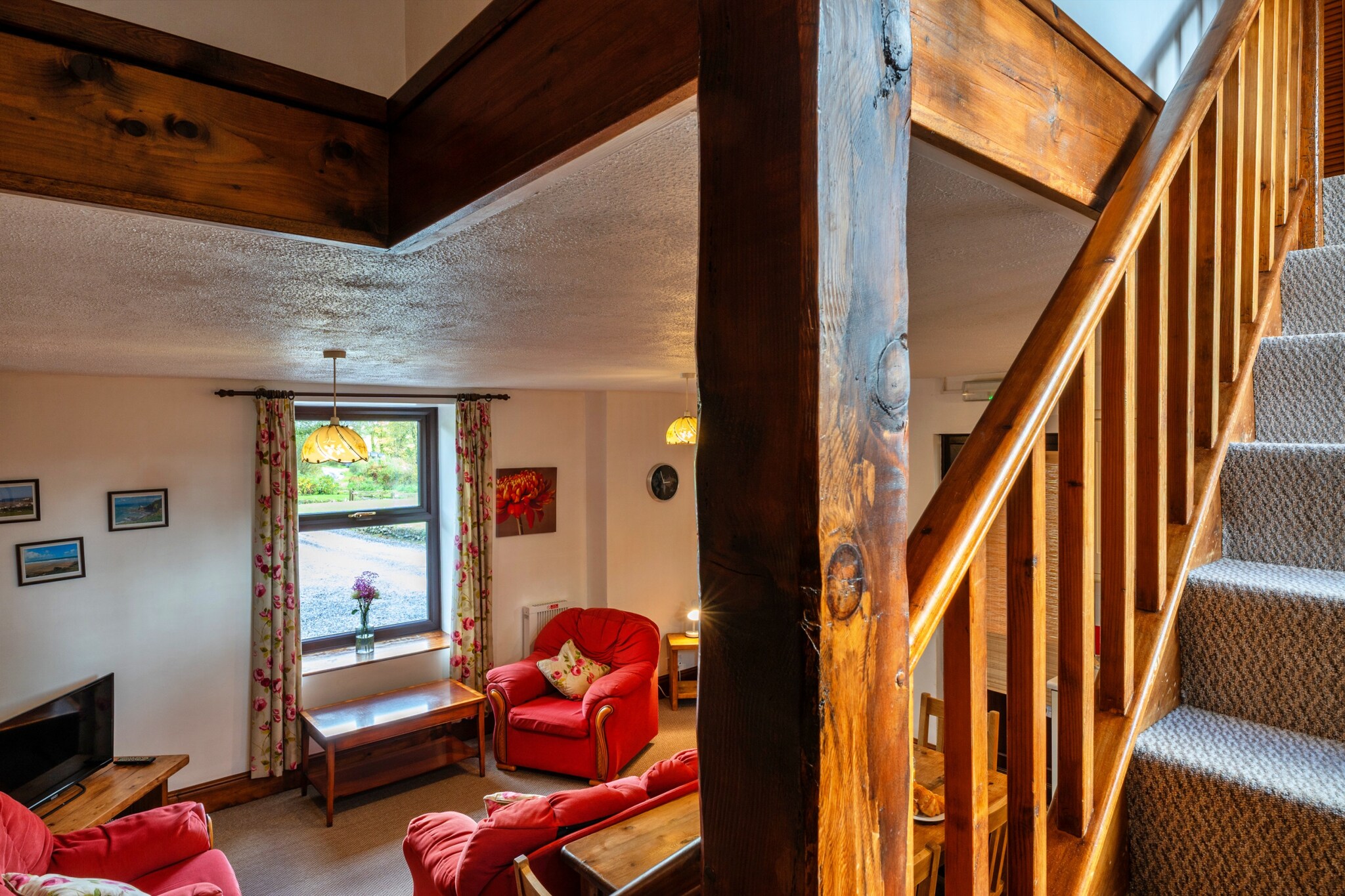 Old Nog Cottage, Stowford - Woonkamer
