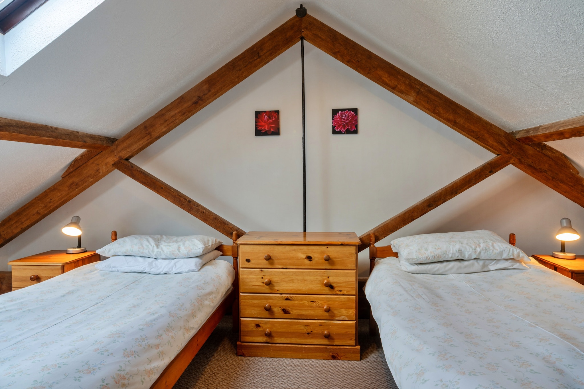 Old Nog Cottage, Stowford - Slaapkamer