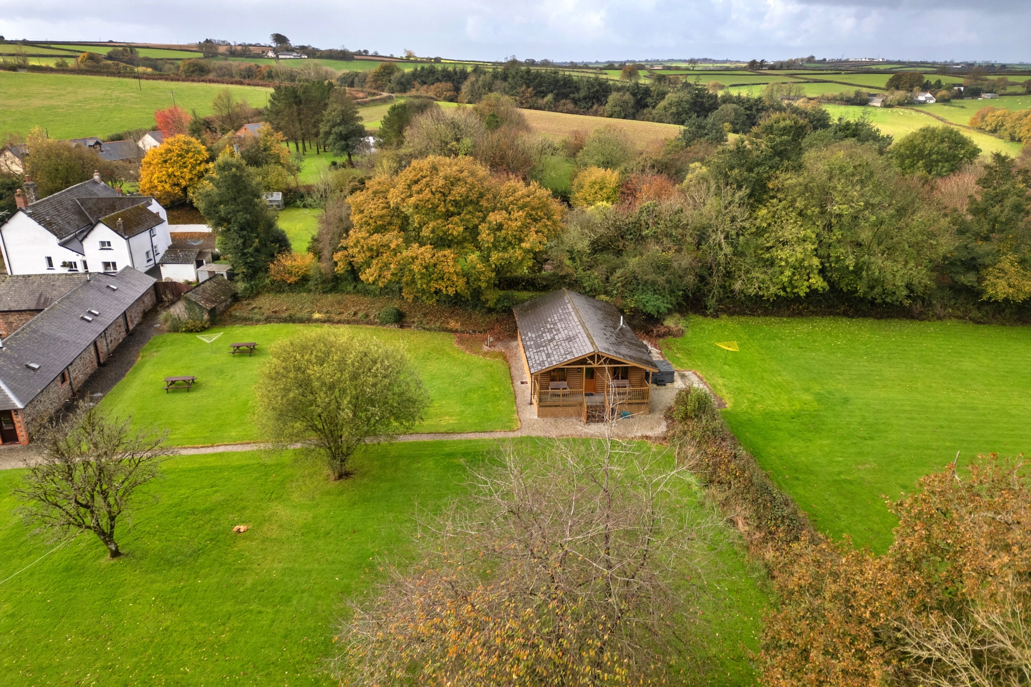 Tarka's Holt Log Cabin, Stowford - Gebieden zomer 1km