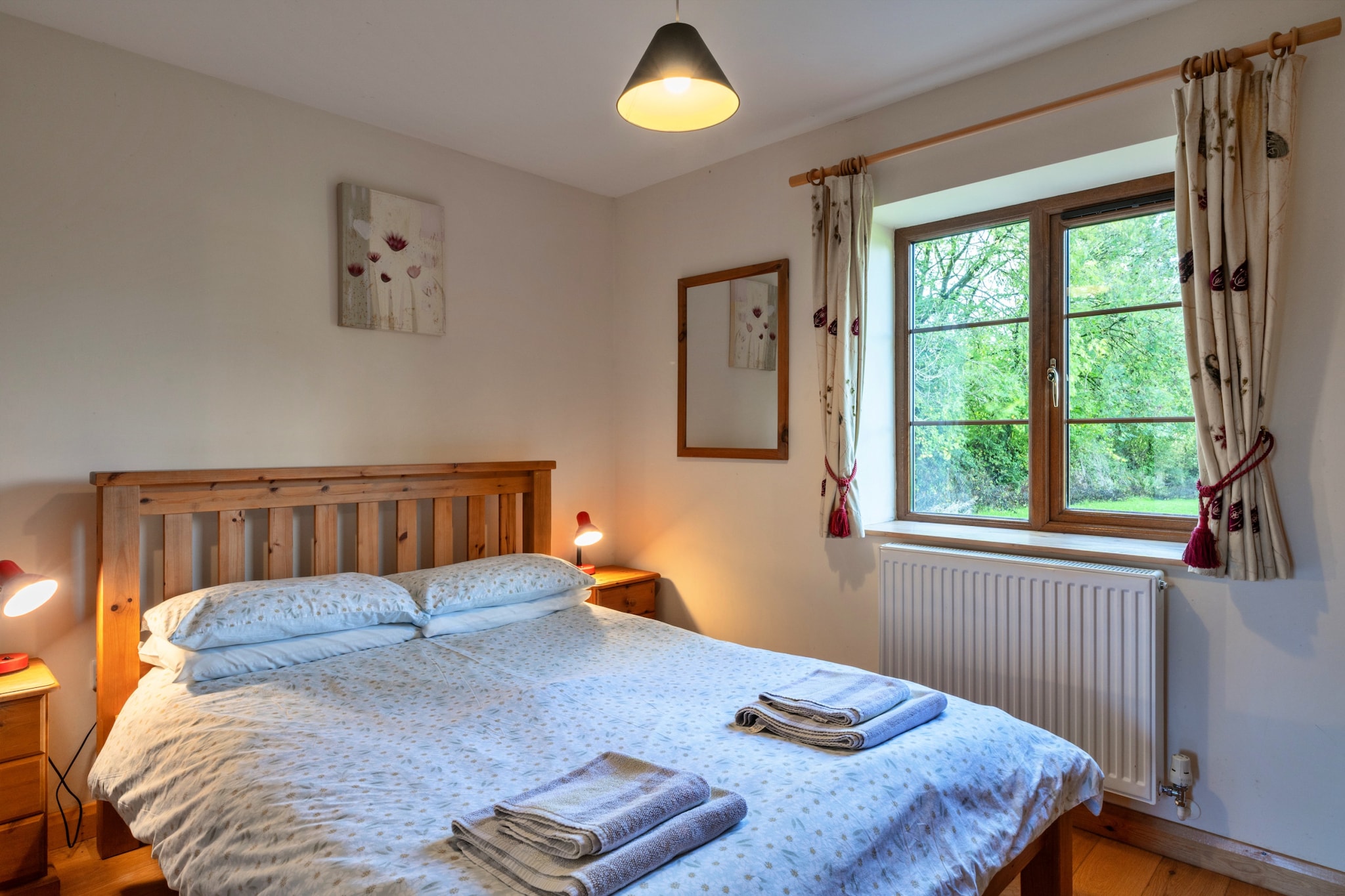 Tarka's Holt Log Cabin, Stowford