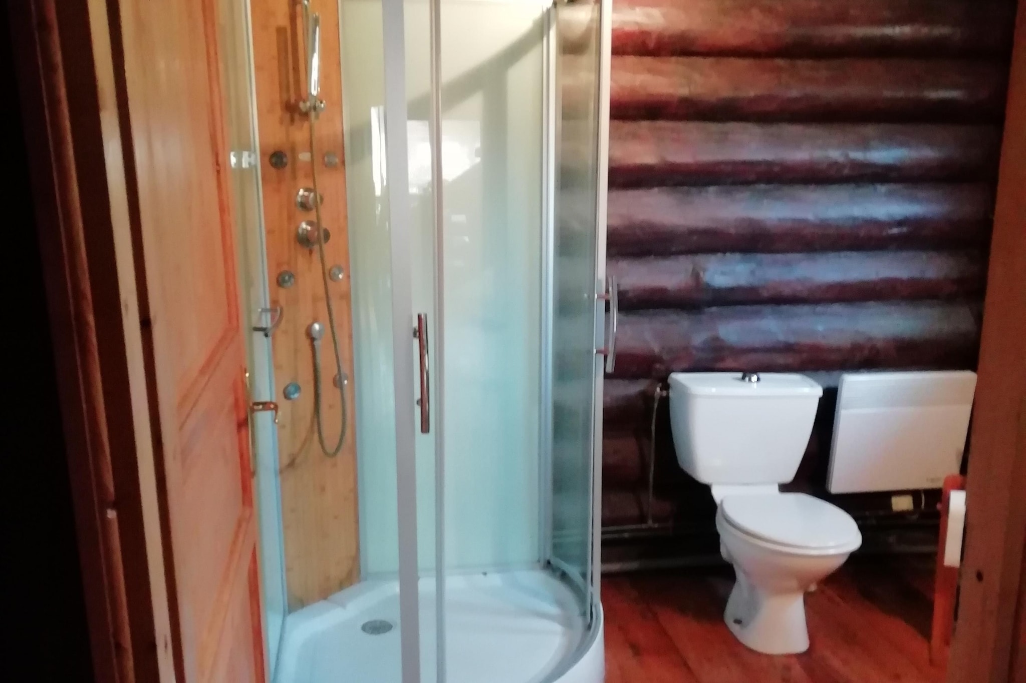 Chalet 3 - Badkamer
