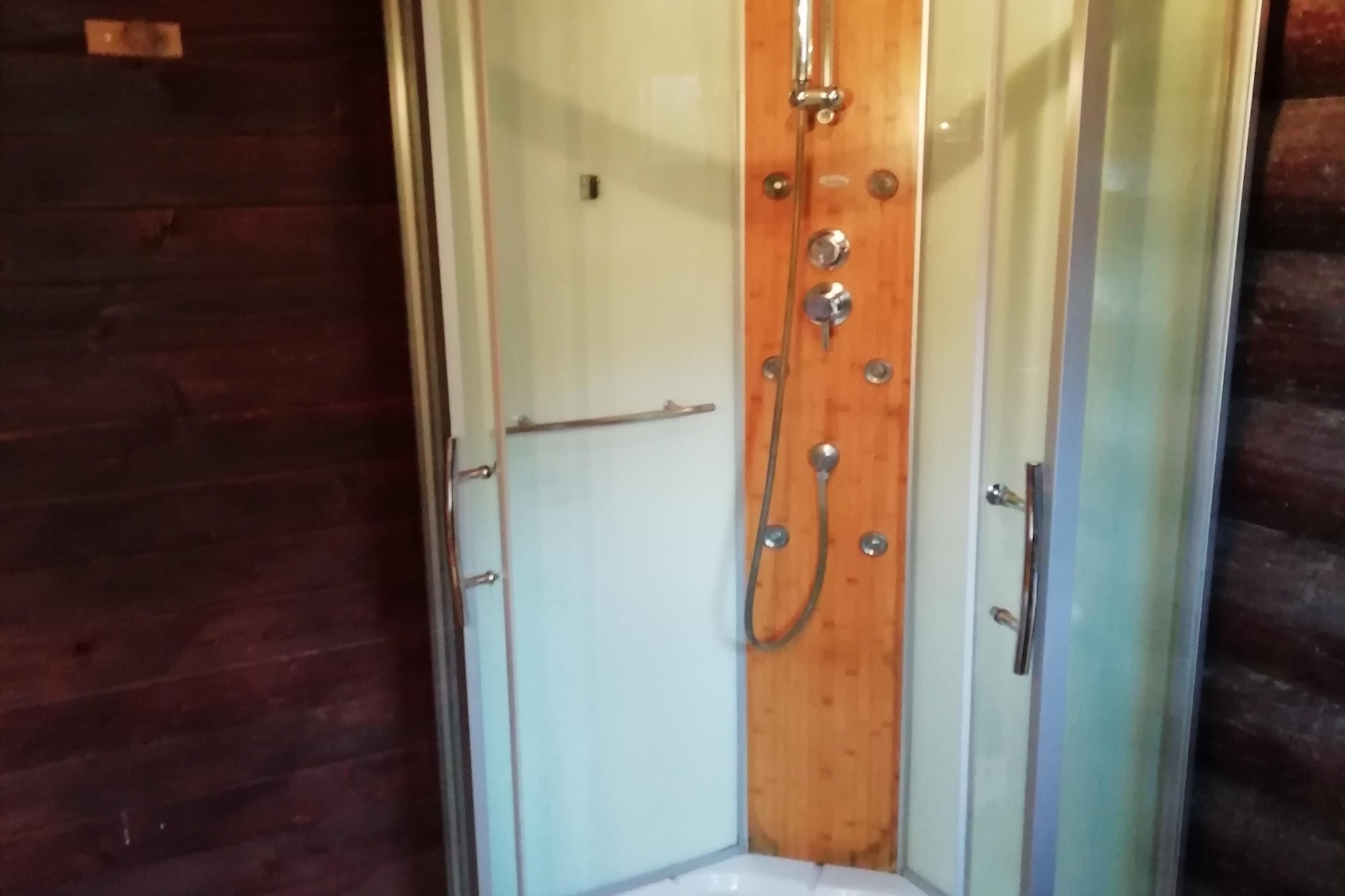 Chalet 3 - Badkamer