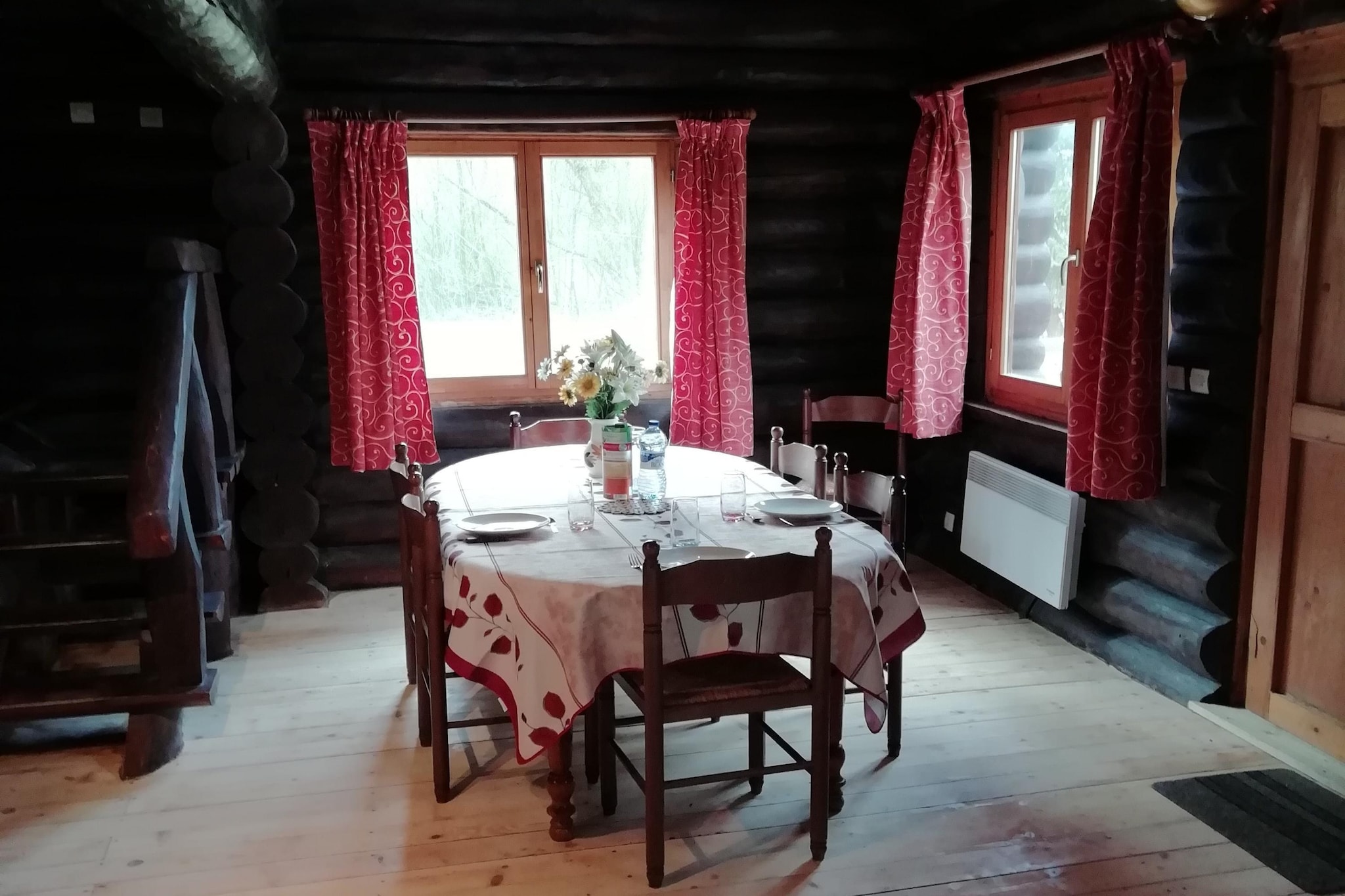 Chalet 3 - Eetkamer