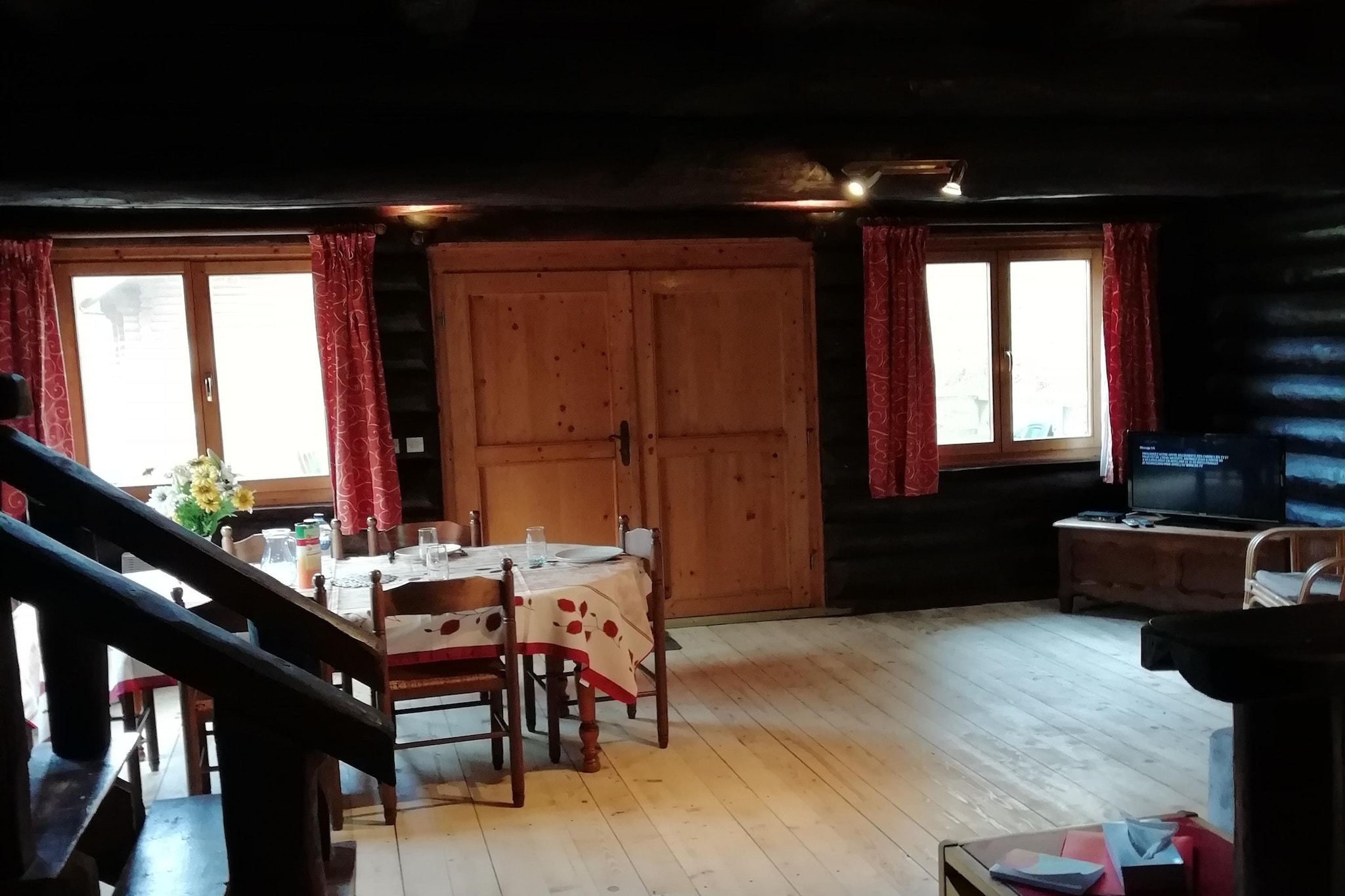 Chalet 3 - Eetkamer