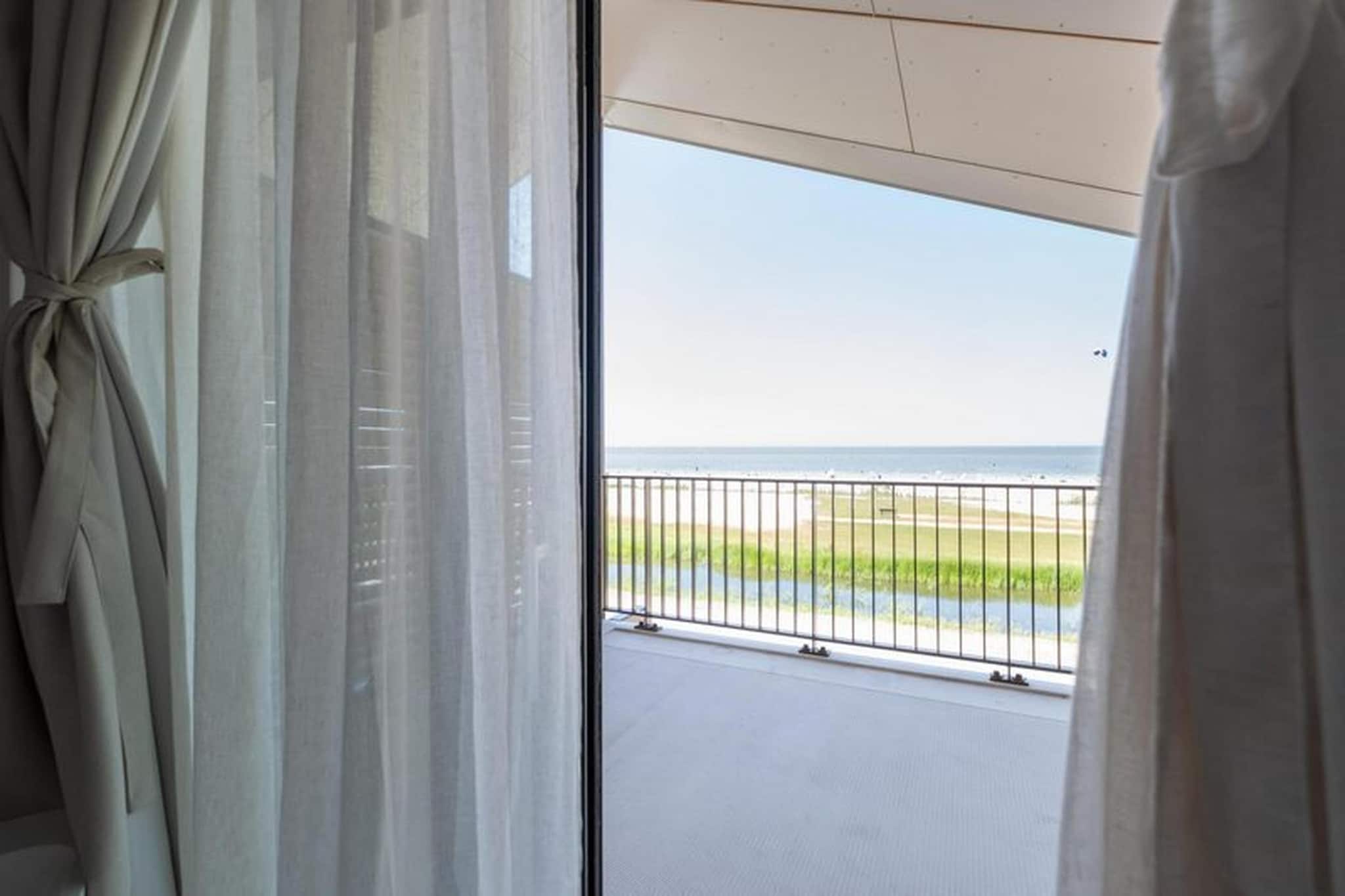 Luxury Beach Apartment | 6 Pers. - Uitzicht zomer