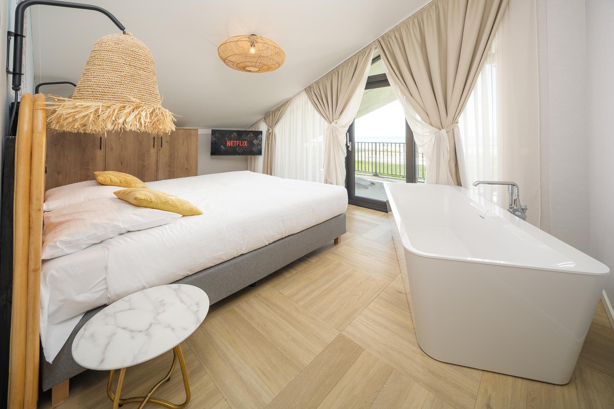 Bed Room