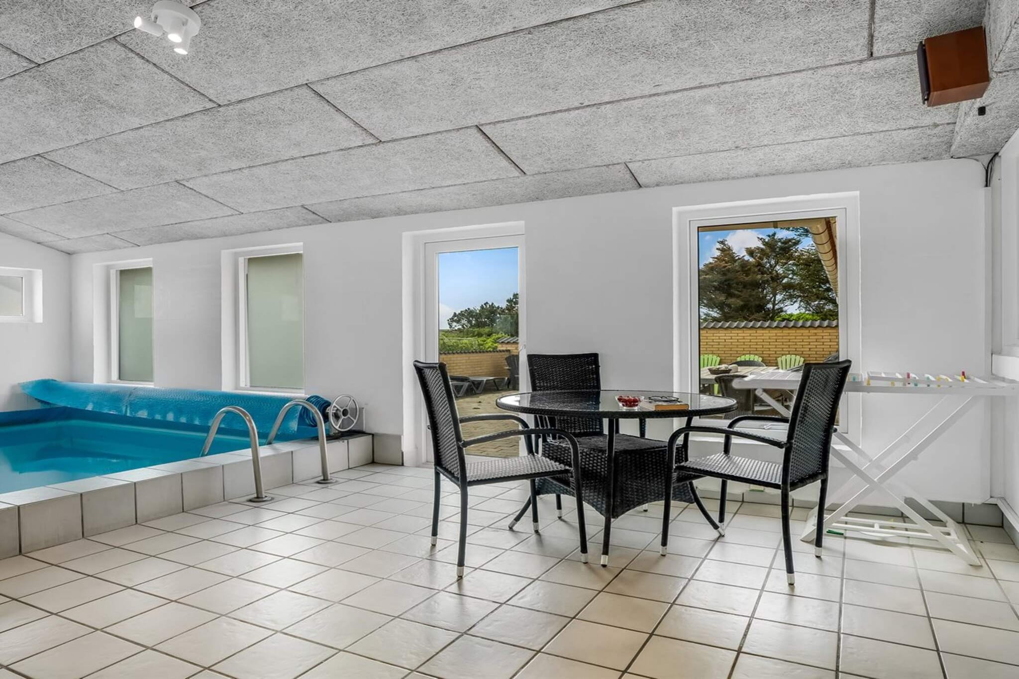 4 Sterne Ferienhaus in Harboøre-Schwimmbad