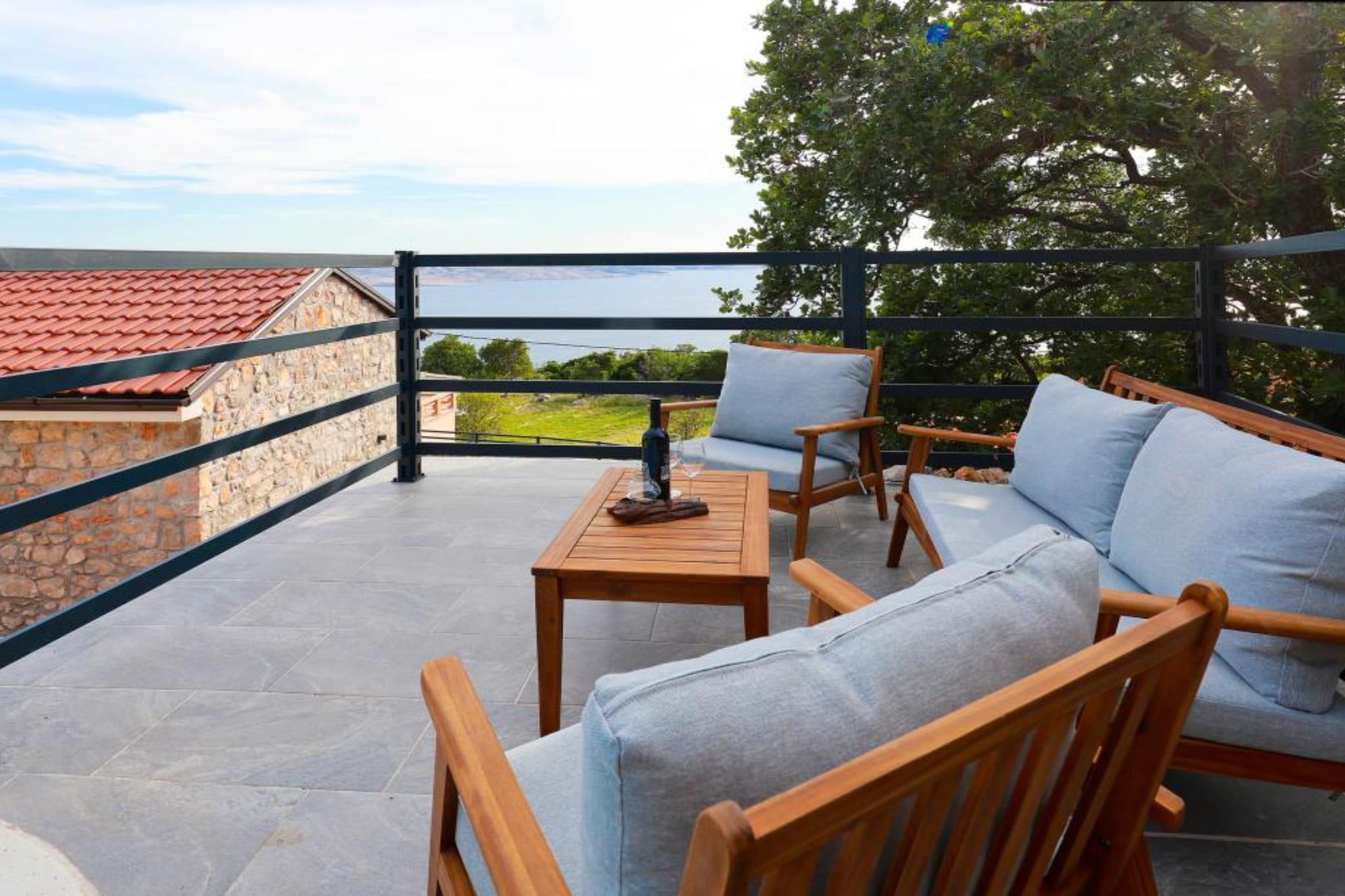 Ana’s Stone House Jurčić Kalić with the Pool