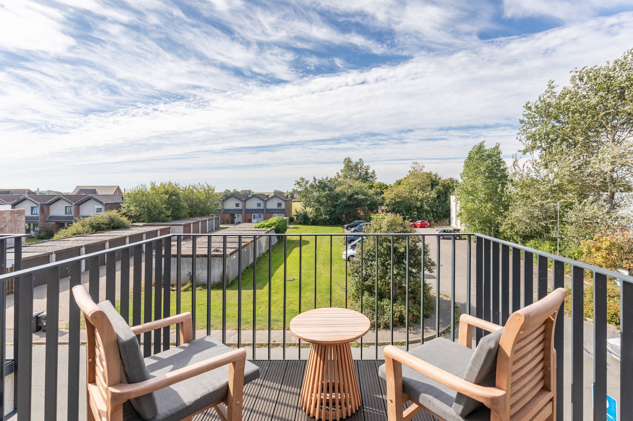 Halligwelt de Luxe auf Nordstrand-Terrasbalkon