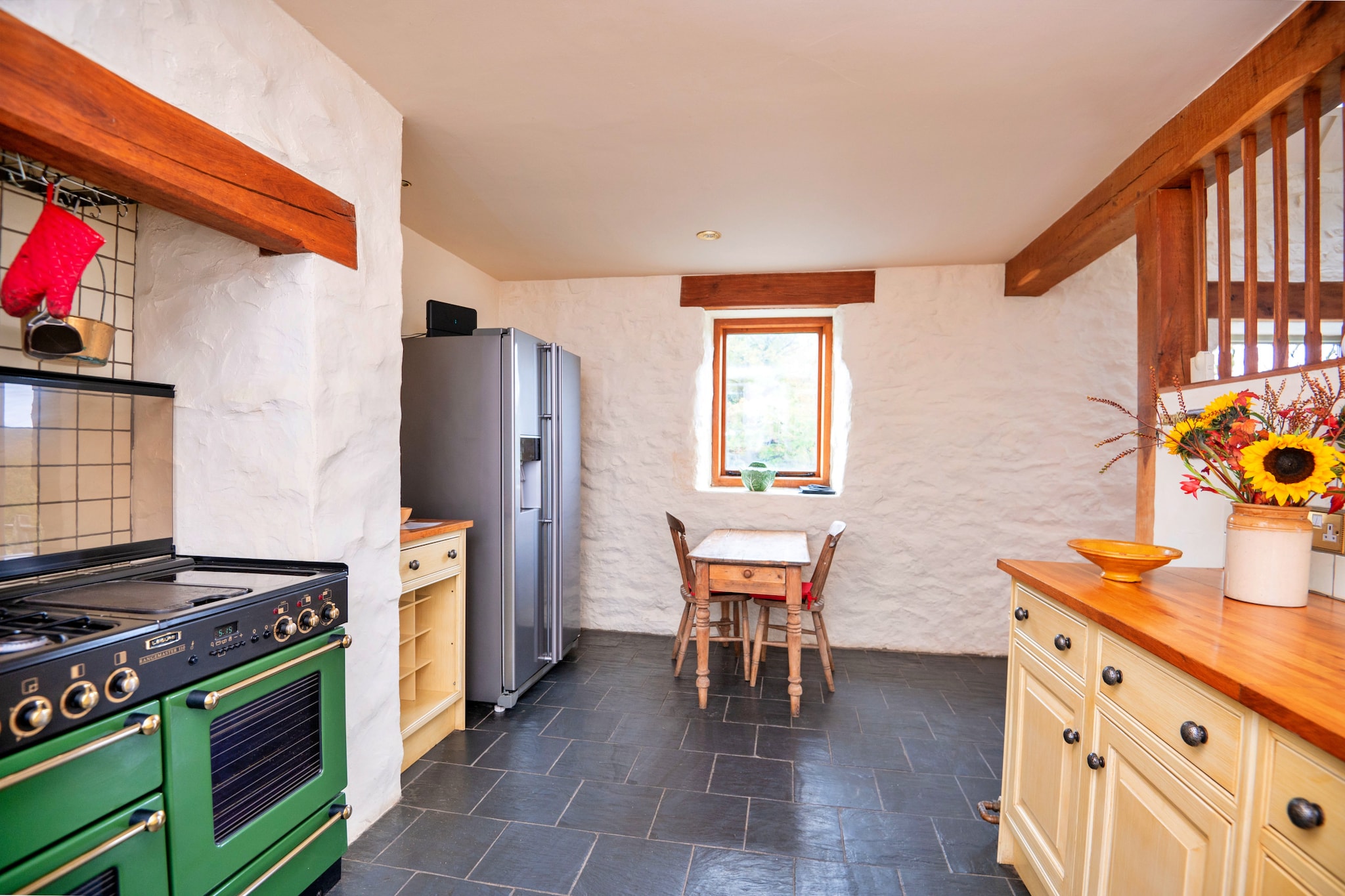 Pandy Farmhouse - Kitchen