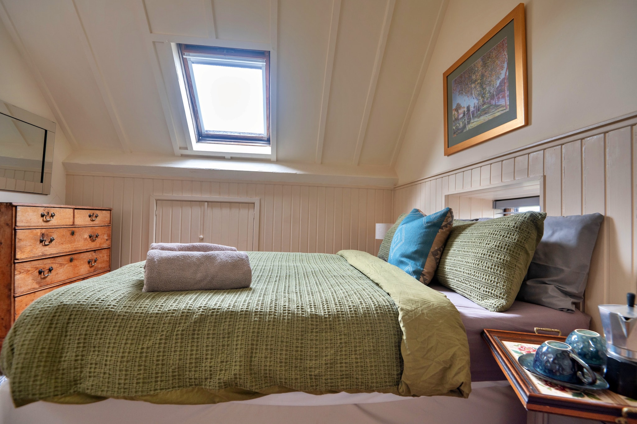 Pandy Farmhouse - Bedroom