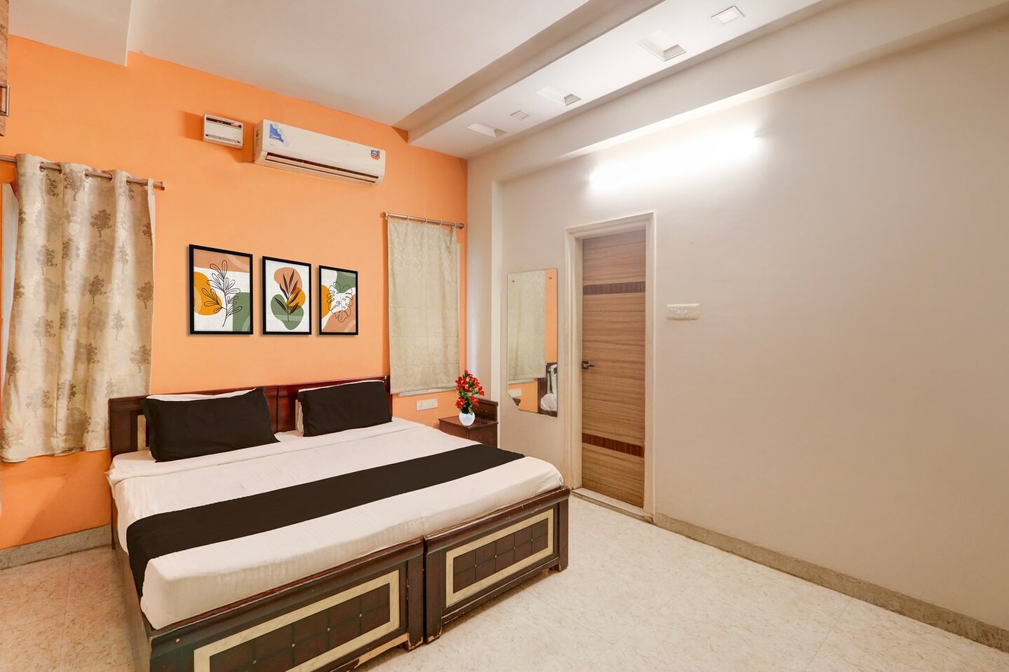Collection O KPHB Metro Station Hyderabad Formerly Hillside features air-conditioned rooms with TV in the Kukatpally district of Kukatpalli. Among the facilities of this property are a restaurant, a shared kitchen and a shared lounge, along with free WiFi throughout the property. The property is non-smoking and is situated 12 km from City Centre Mall.
ISB is 13 km from the hotel, while Ravindra Bharathi is 14 km from the property. Rajiv Gandhi International Airport is 40 km away.
Unmarried couples are warmly welcome at this property.
Guests with local ID proof are warmly welcome.
Foreign guests are welcome and allowed to stay at this property without any restrictions
Early Check-In Policy: A full day’s room rate will be charged for check-ins before 6:00 AM. Complimentary early check-in is available between 6:00 AM and 10:00 AM, subject to room availability.
Check-in is only available to guests aged 18 and above. Please provide a government-issued ID to confirm your age.