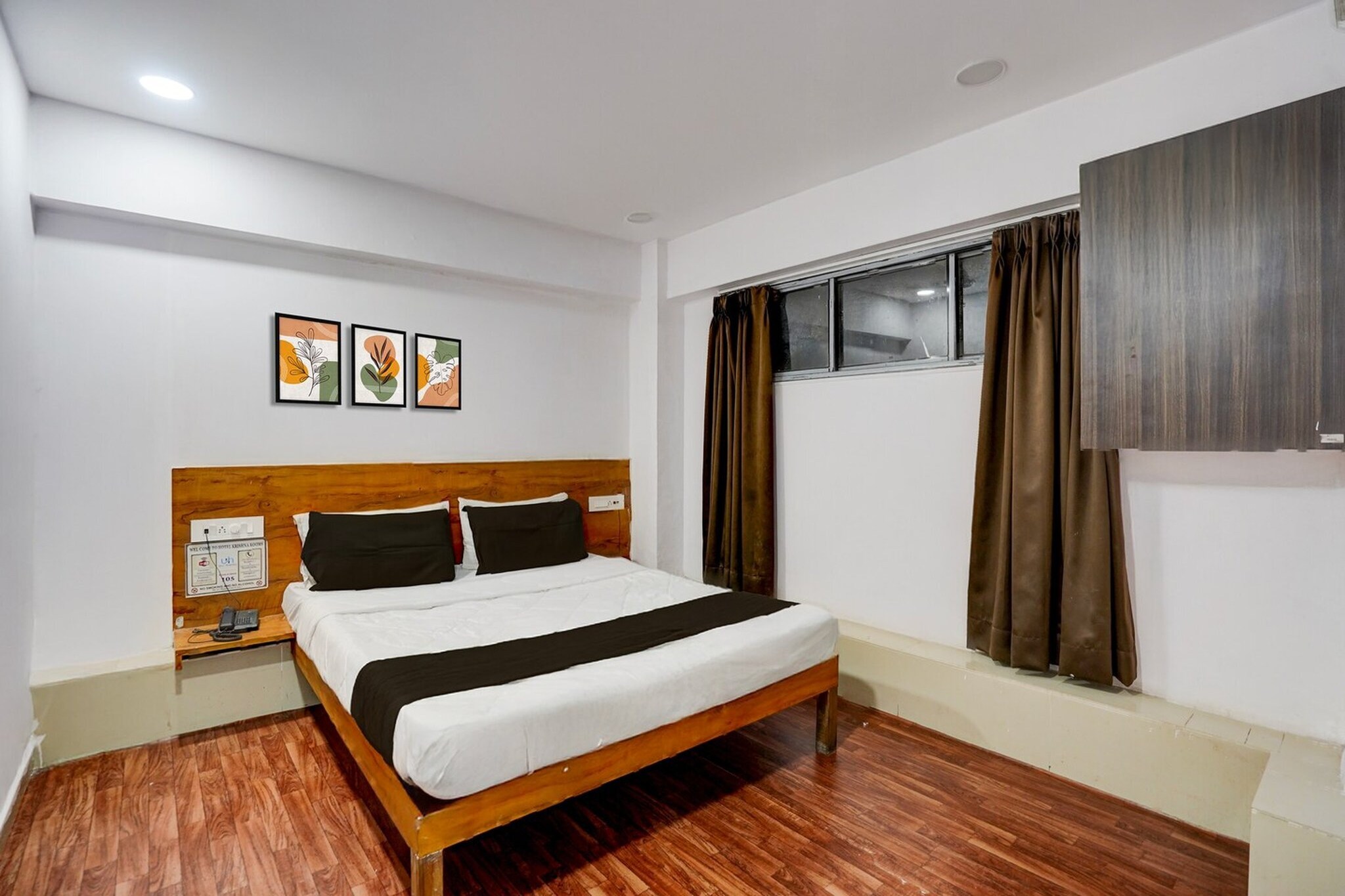 Hotel O Krishna Rooms is offering accommodation in Surat. With free WiFi, this 3-star hotel offers room service and a 24-hour front desk. The hotel has family rooms.
All rooms at the hotel are fitted with a seating area, a flat-screen TV with satellite channels and a private bathroom with free toiletries and a bath or shower. All guest rooms at Hotel O Krishna Rooms have air conditioning and a desk.
Surat Airport is 9 km from the property.
Unmarried couples are warmly welcome at this property.
Guests with local ID proof are warmly welcome.
Foreign guests are welcome and allowed to stay at this property without any restrictions
Early Check-In Policy: A full day’s room rate will be charged for check-ins before 6:00 AM. Complimentary early check-in is available between 6:00 AM and 10:00 AM, subject to room availability.
Check-in is only available to guests aged 18 and above. Please provide a government-issued ID to confirm your age.