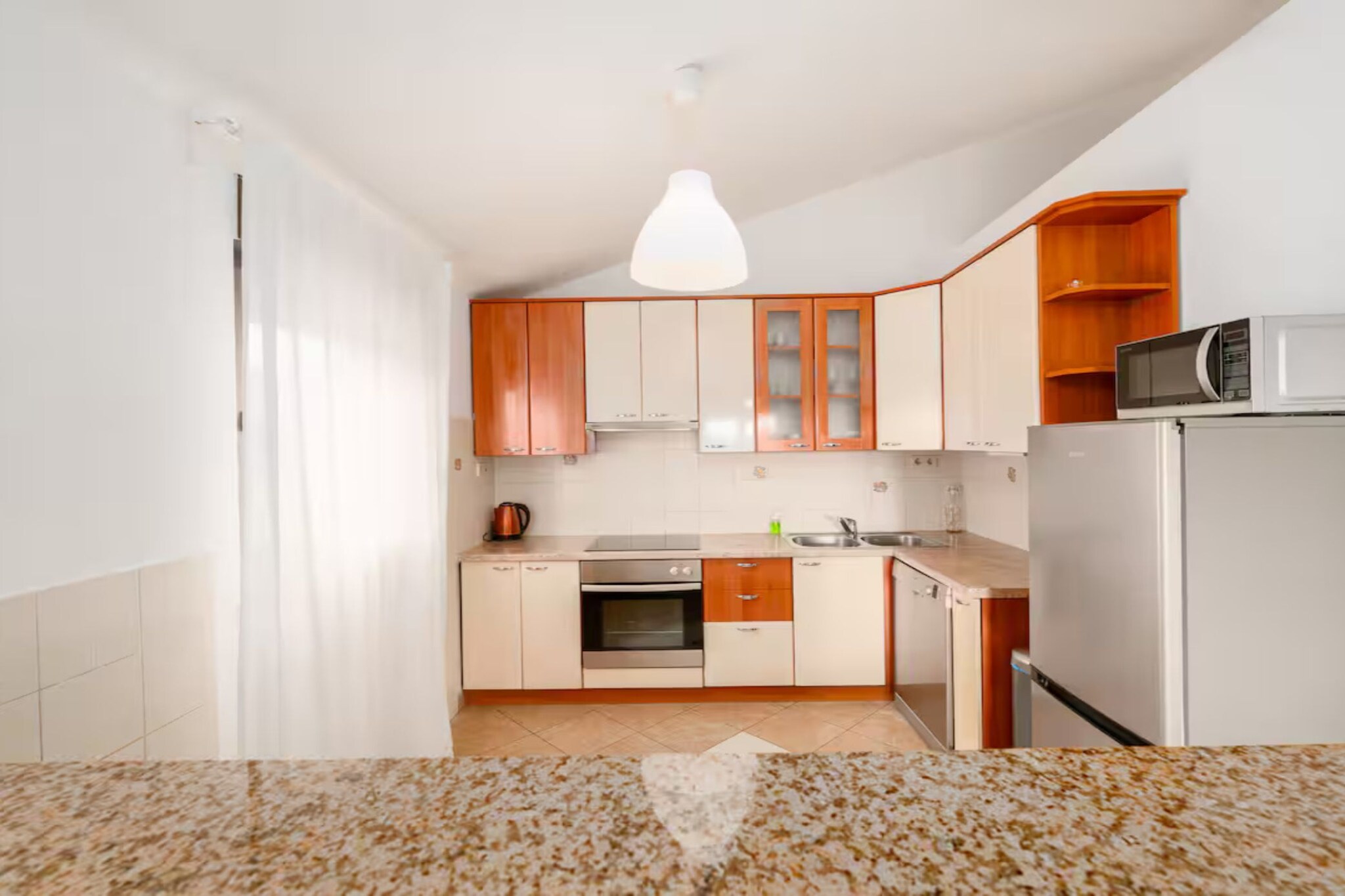 Villa Mima Pool Retreat - Five Bedroom Villa With Pool-Keuken