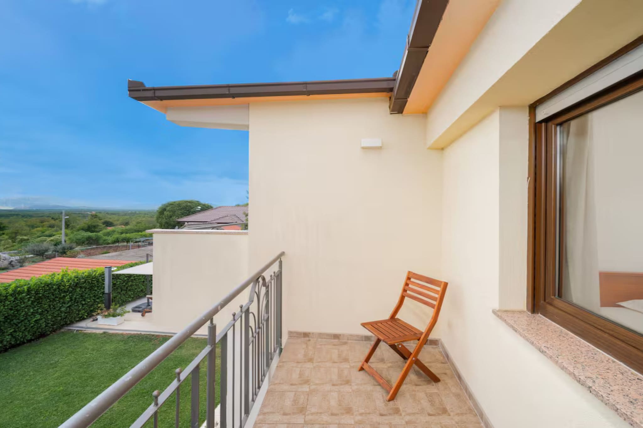 Villa Mima Pool Retreat - Five Bedroom Villa With Pool