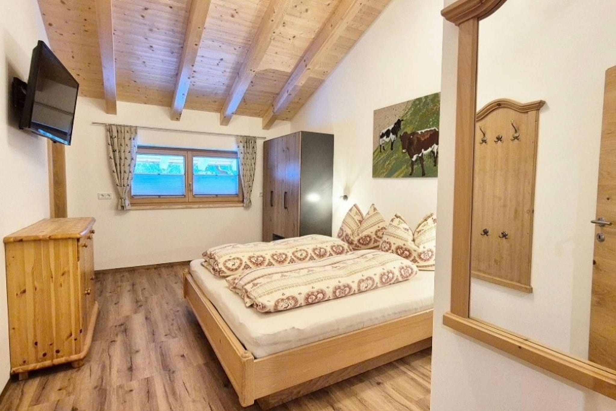 Ferienwohnung Mayrhof-Schlafzimmer