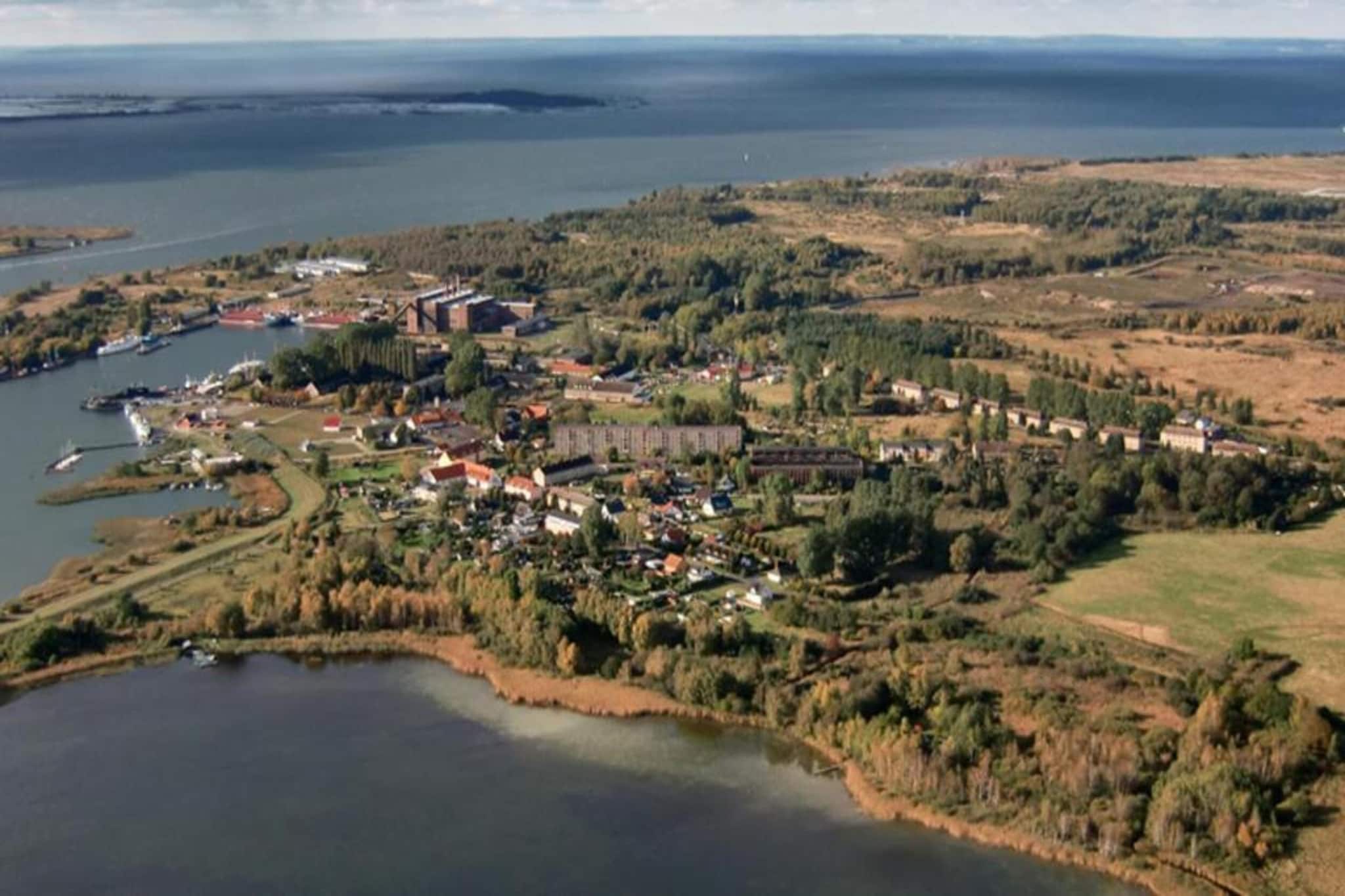 Hausboot in Peenemünde-Gebieden zomer 20km