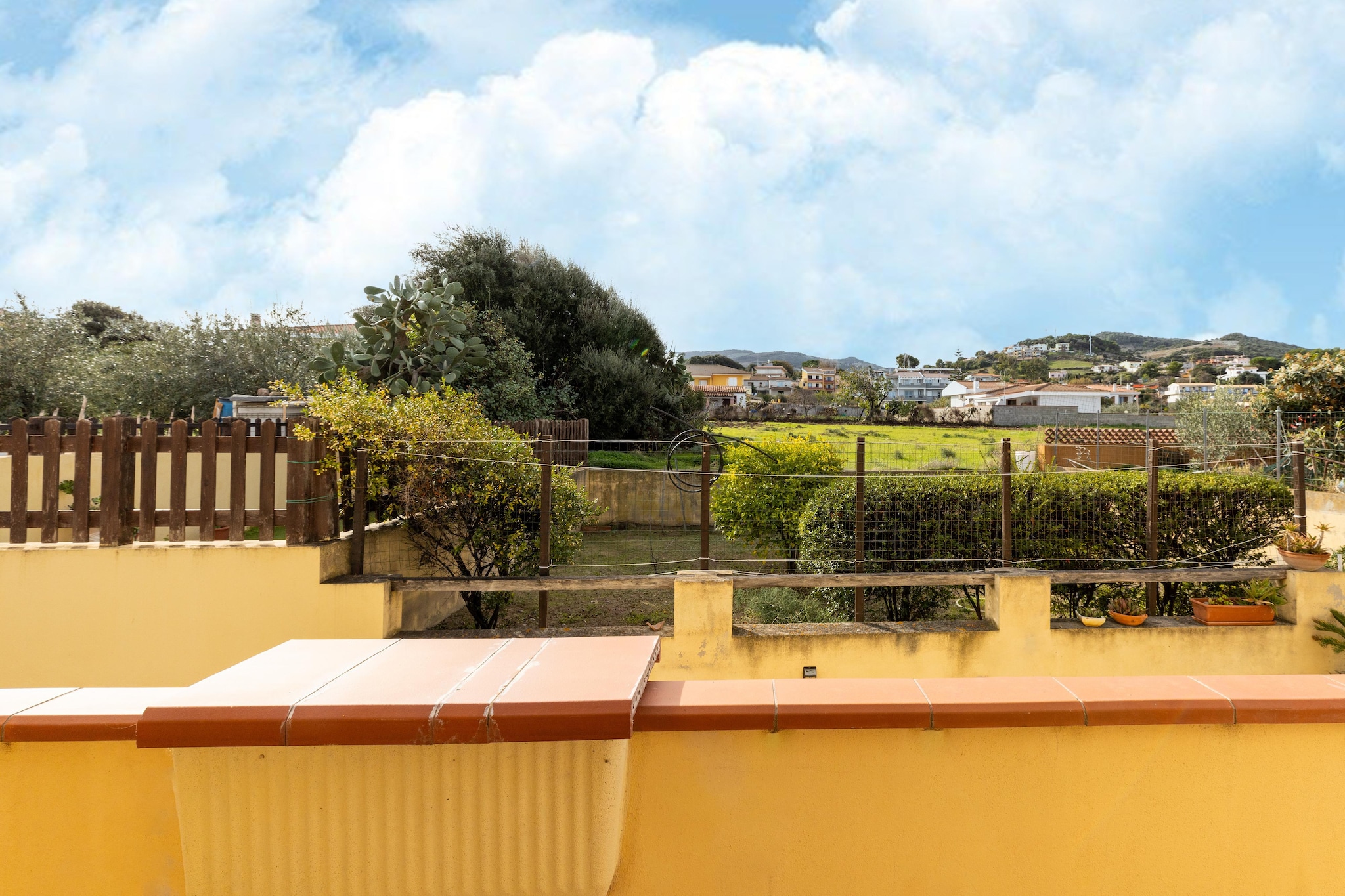 CASA MEDITERRANEO-View in summer