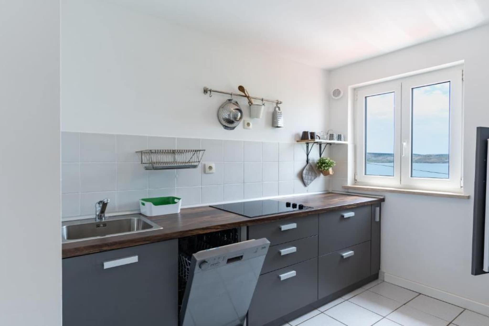 Apartment Green Garden View - One Bedroom Apartment With Terrace