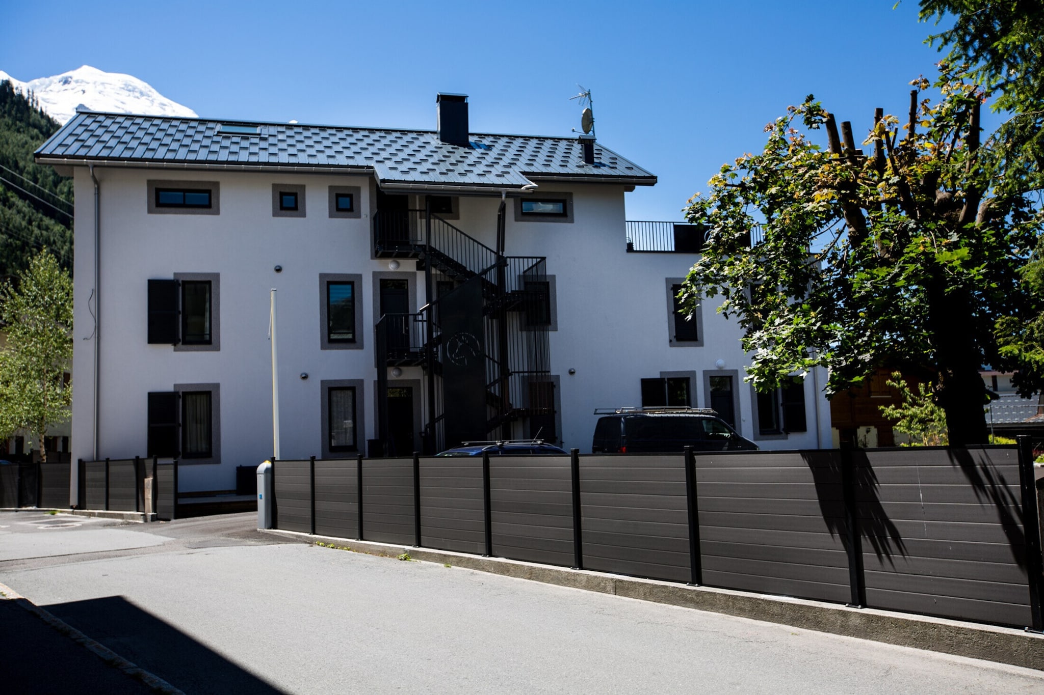 Chamois 2-Exterior in summer