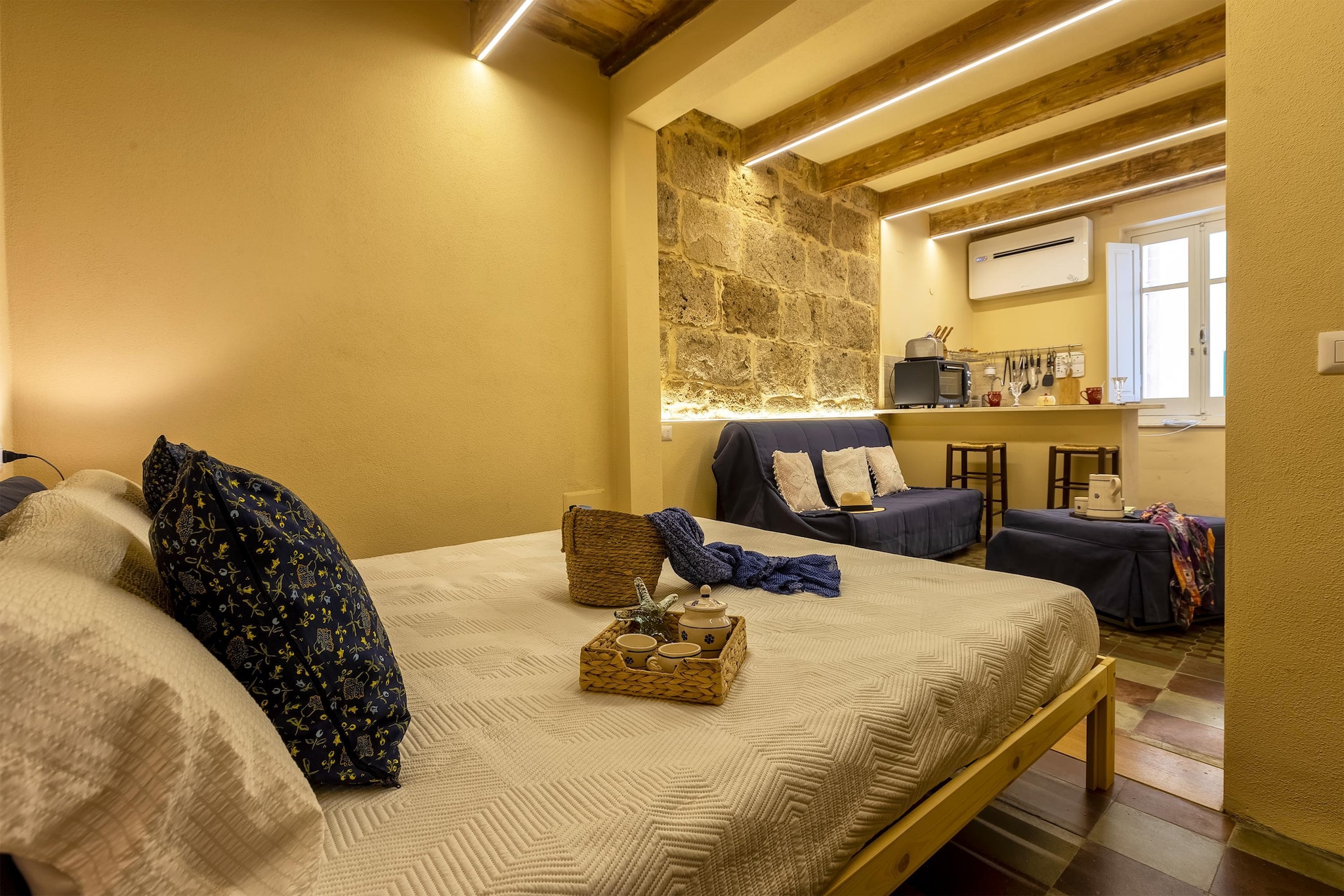 MONOLOCALE BURAGNA-Woonkamer