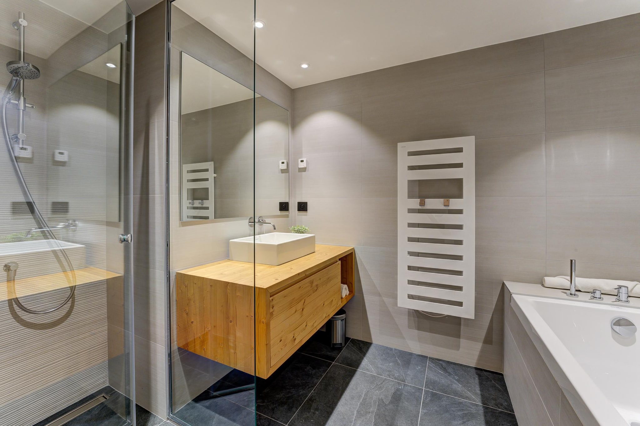 Trois Soeurs-Salle de bain