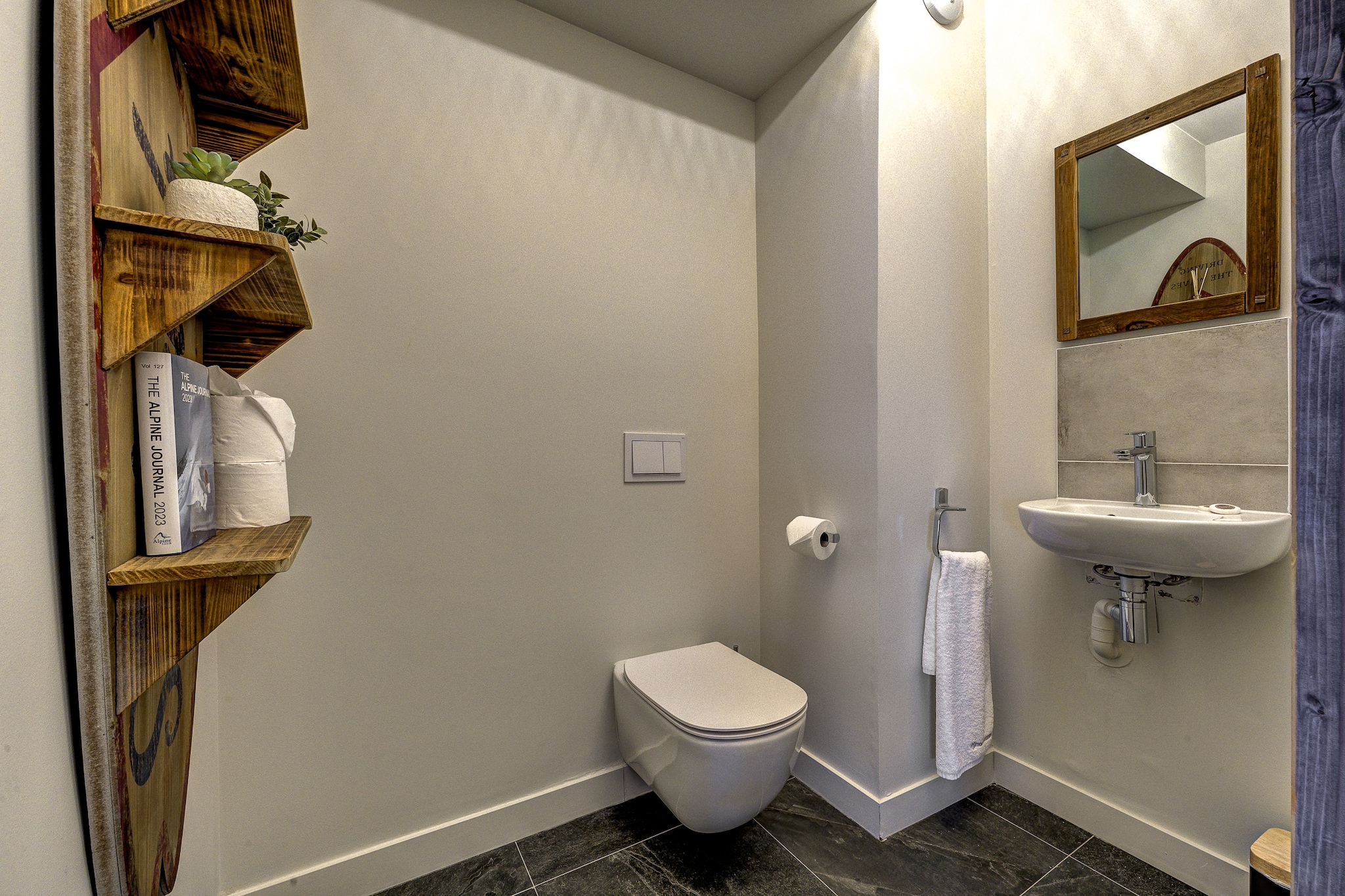 White Pearl A21-Badkamer