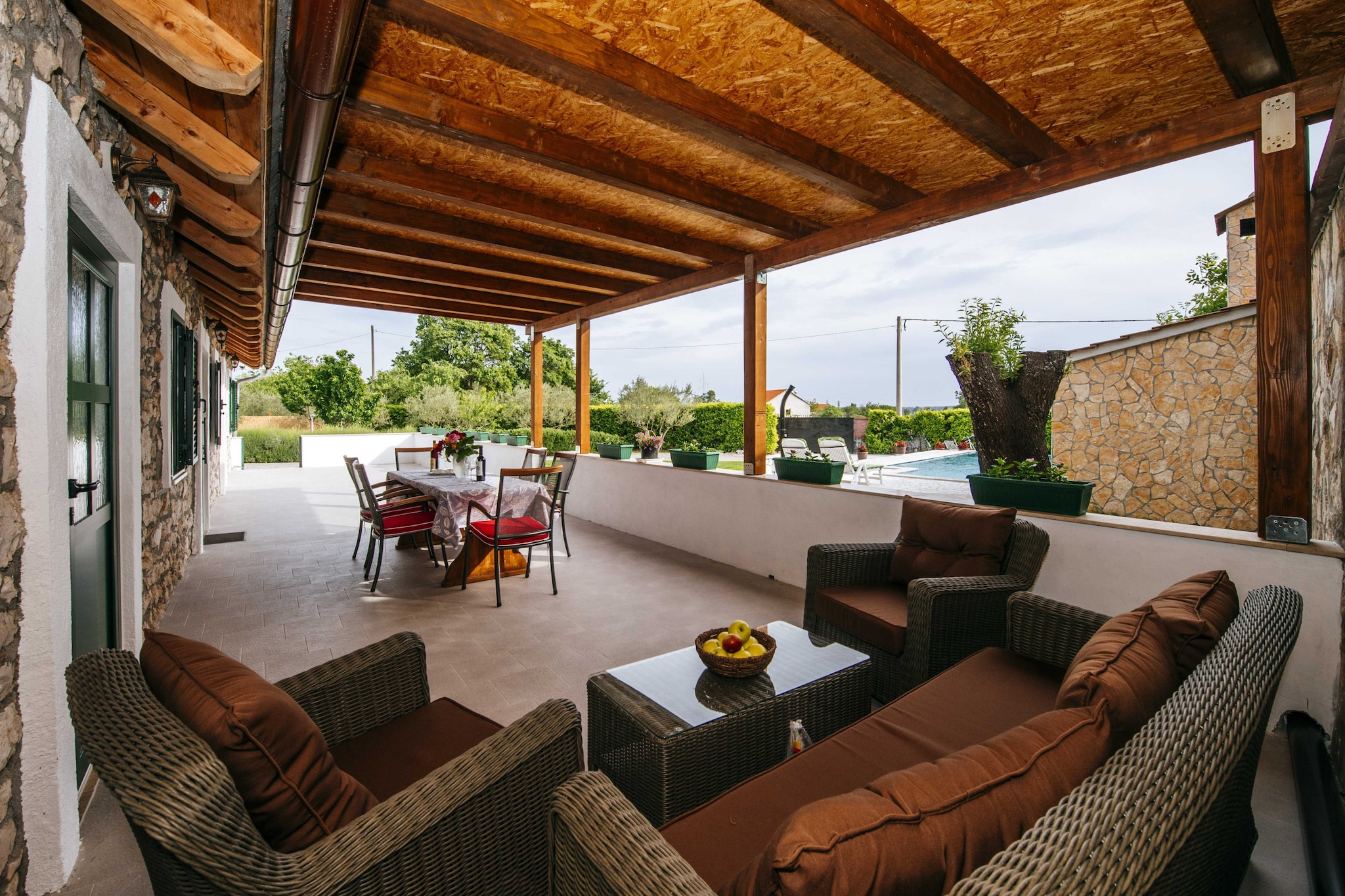 Authentic stone house Momo