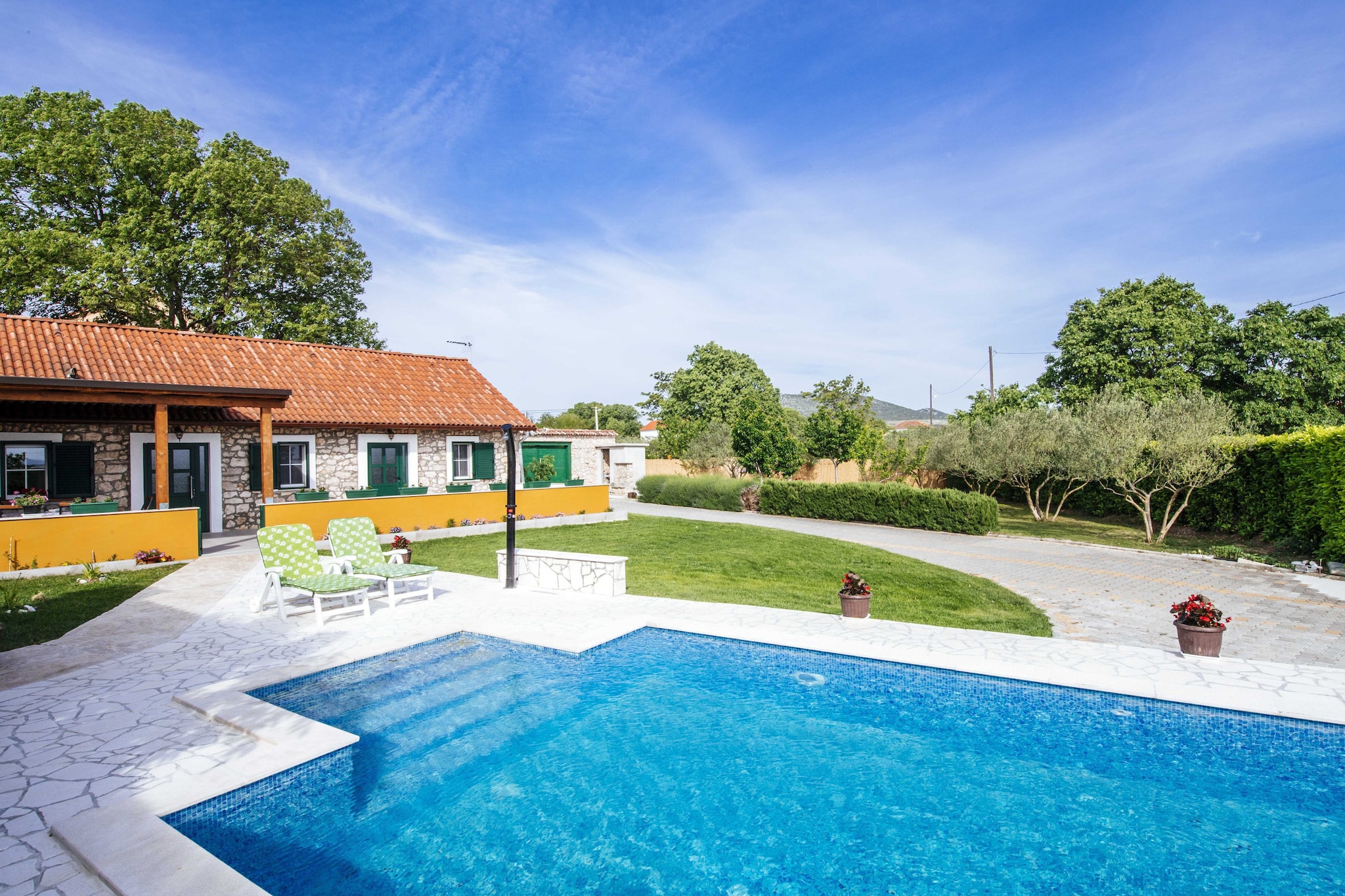 Authentic stone house Momo-Piscine