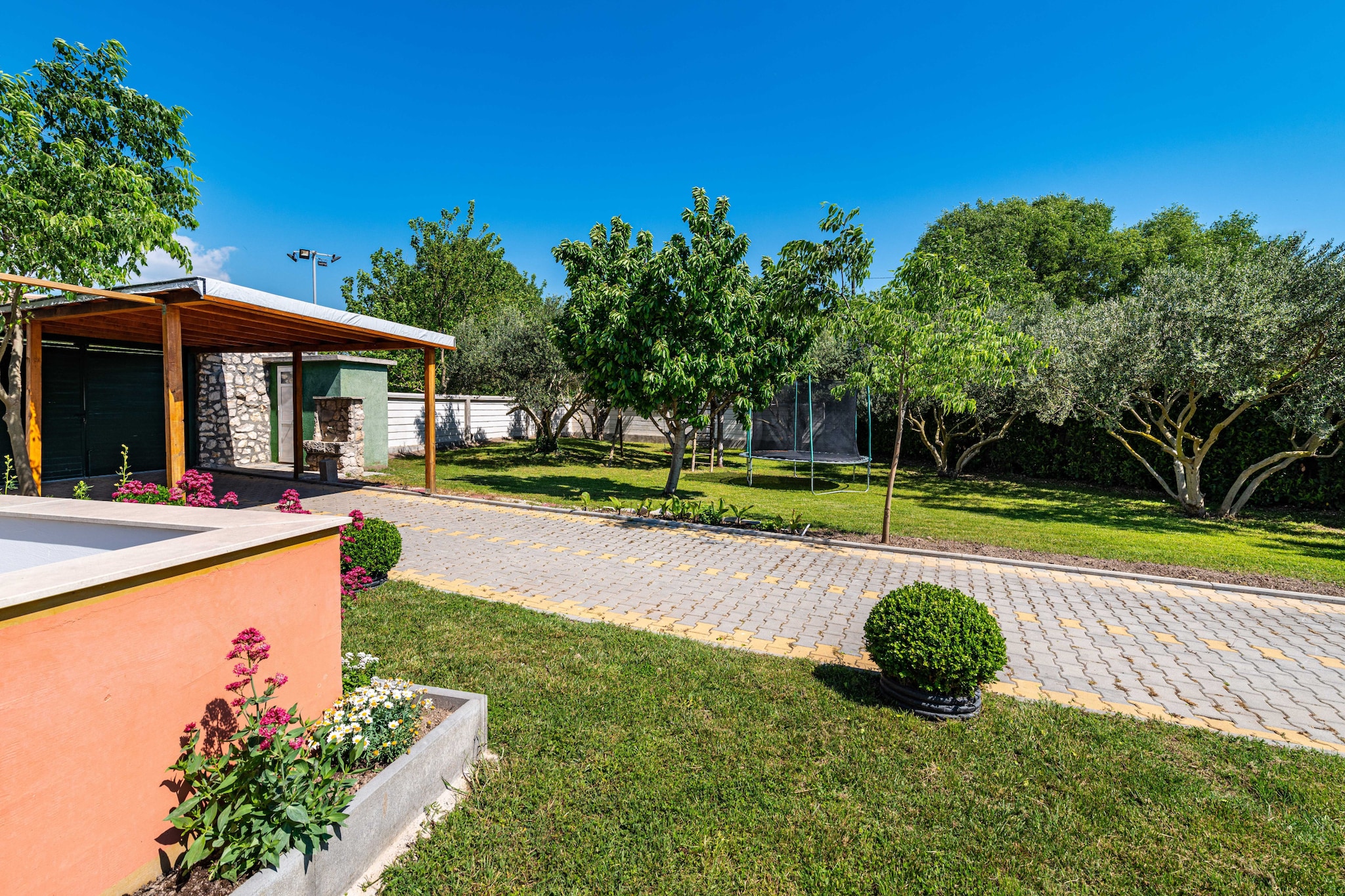 Authentic stone house Momo-Hall / réception