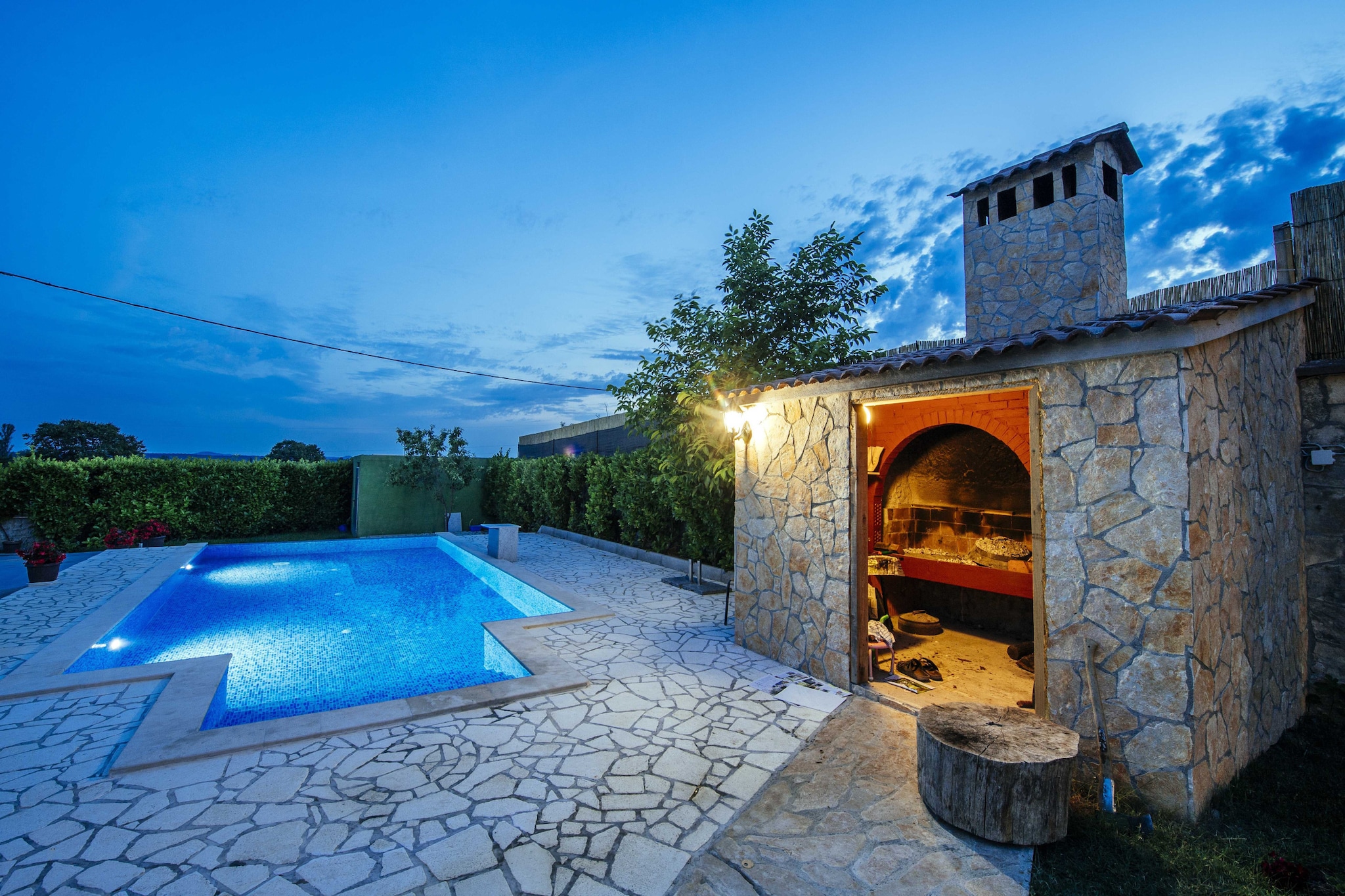 Authentic stone house Momo-équipements