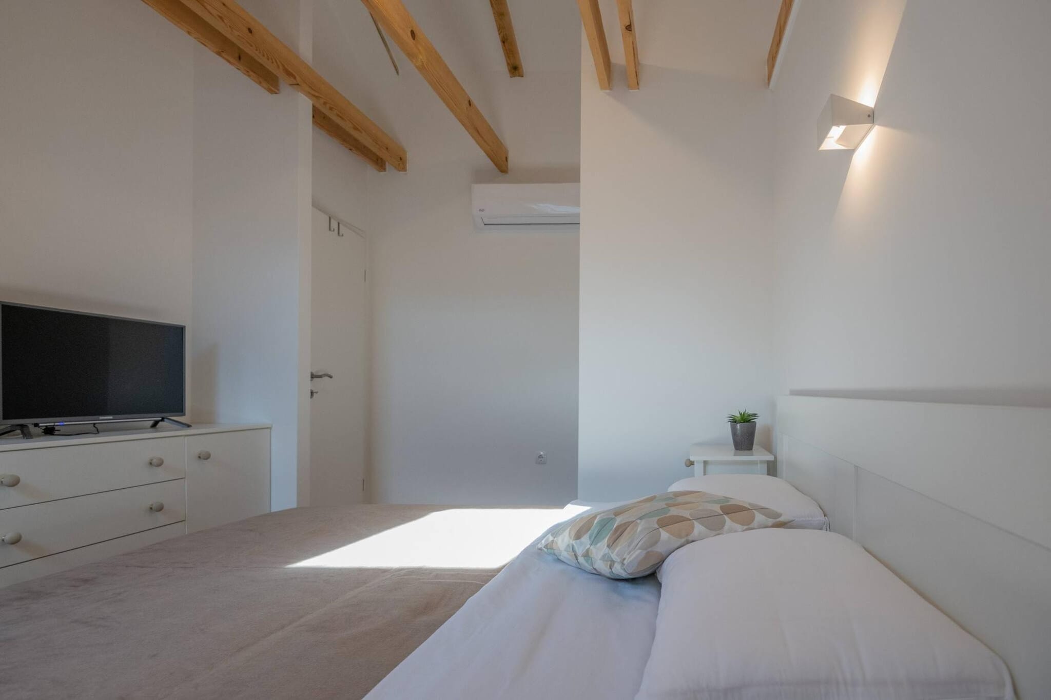 Luxury Villa Prolozac-Schlafzimmer