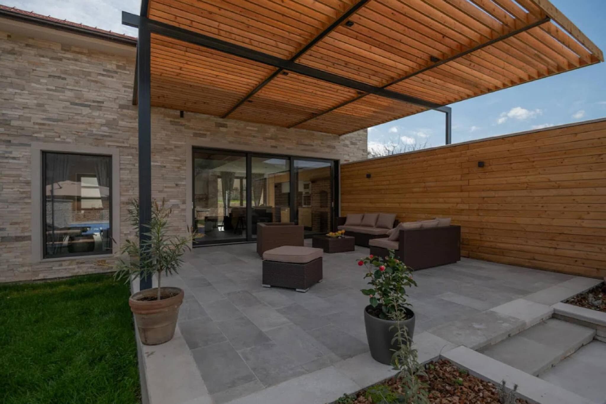 Luxury Villa Prolozac-Terrasse/Balkon