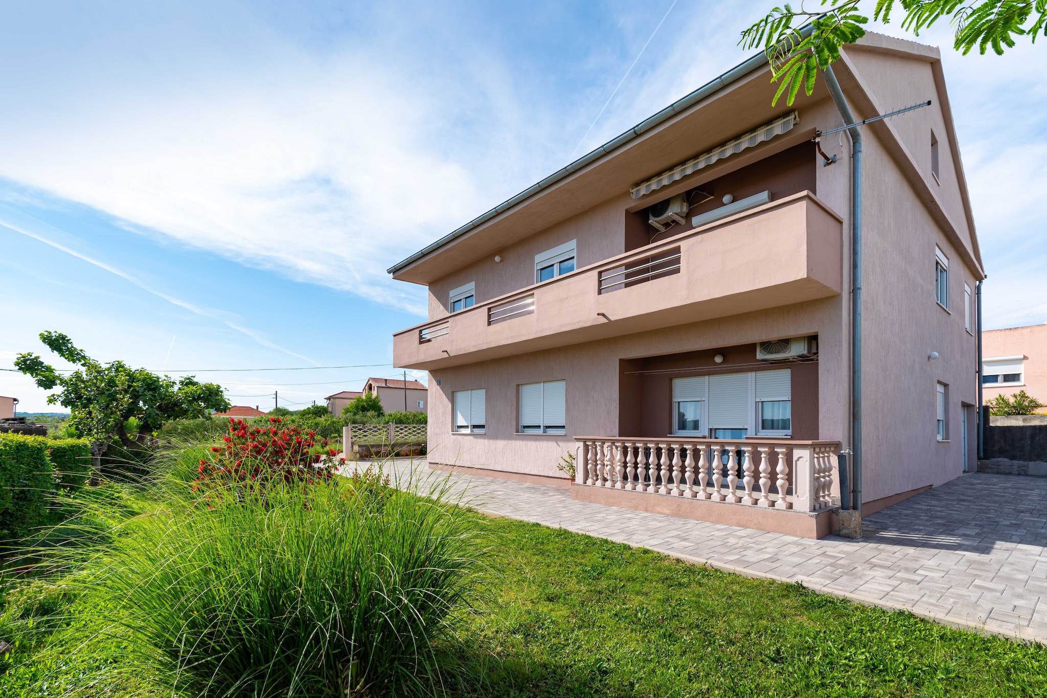 Sea view apartment Nika