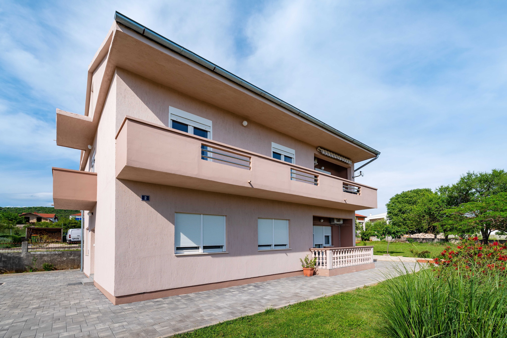 Sea view apartment Nika-Außenbereich Sommer