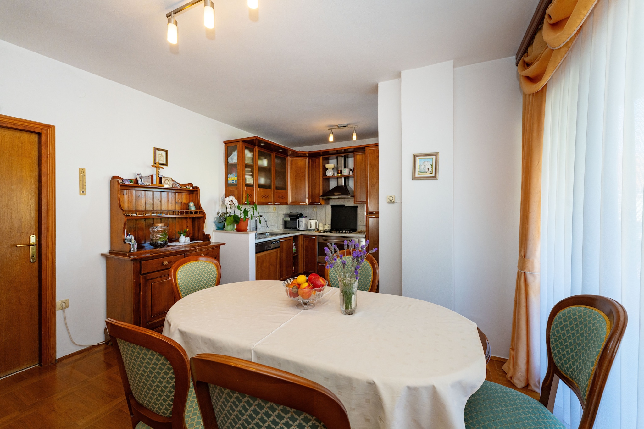 Beach house Privlaka-Salle à manger