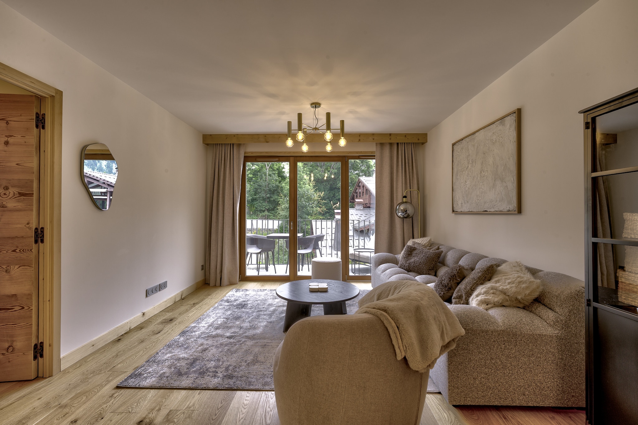 Blanc Mont Blanc 308-Living room