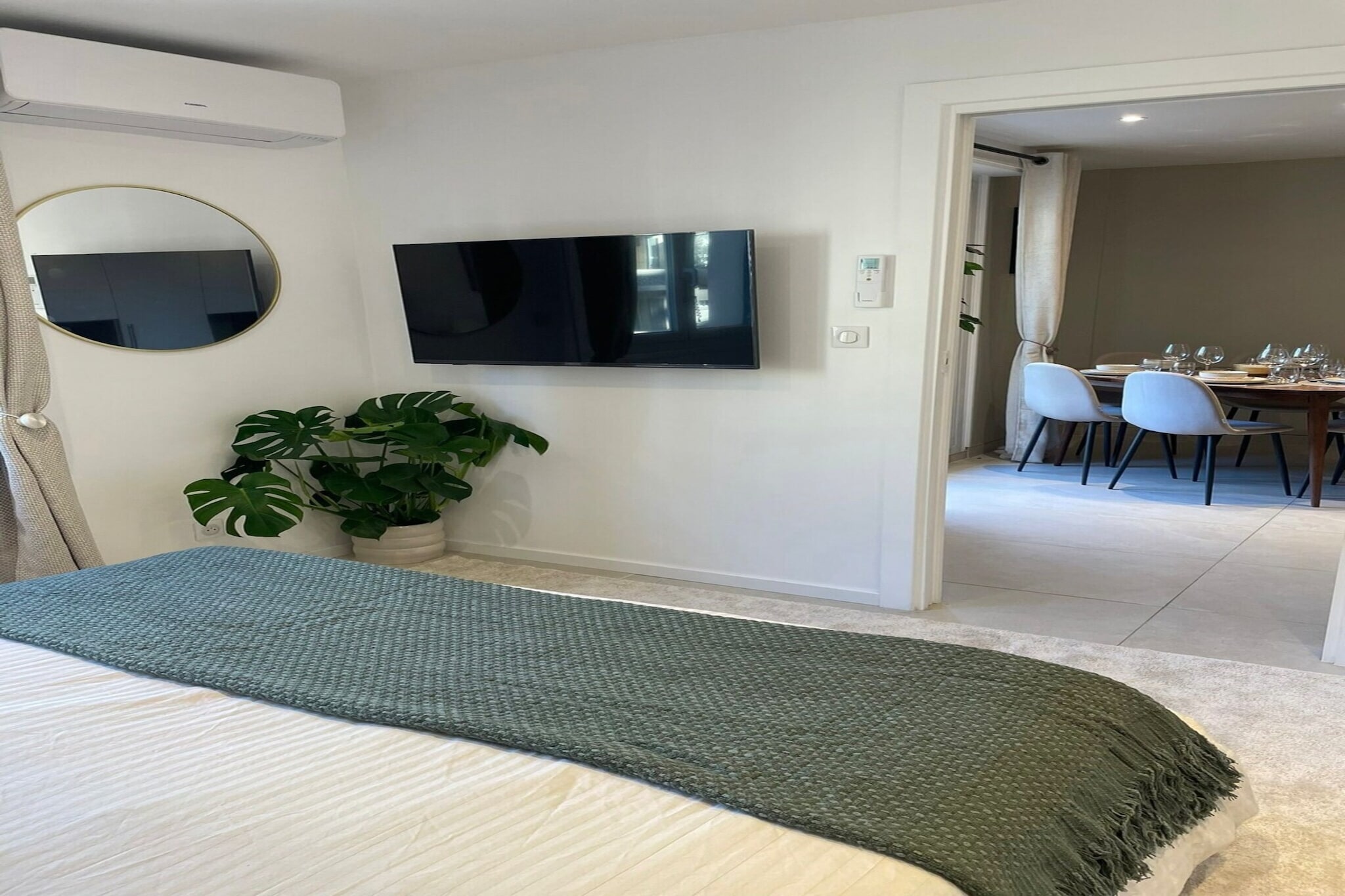 Appartement rénové – centre ville Antibes-Bedroom