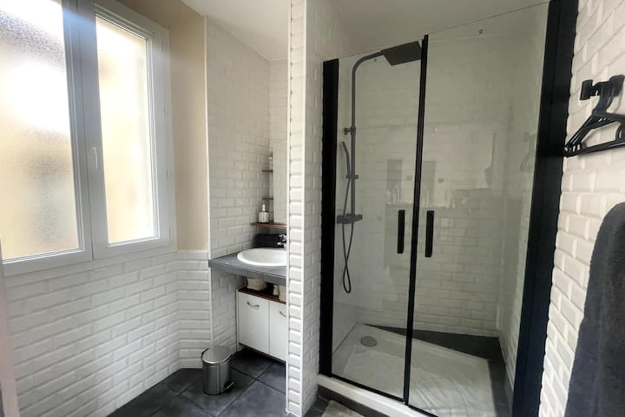 Studio cosy  cour intérieure - Cannet-Bathroom