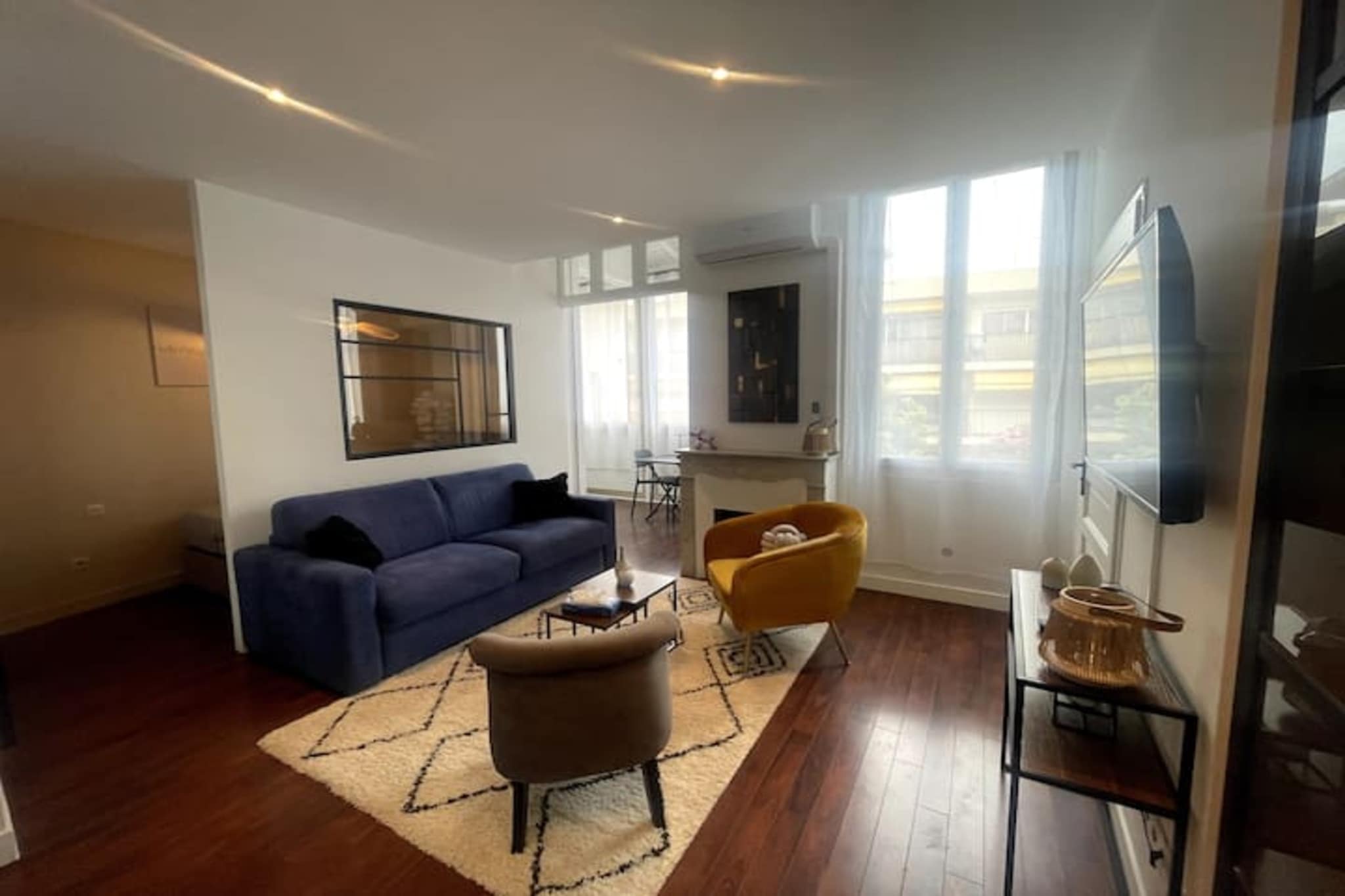 Studio cosy  cour intérieure - Cannet-Living room