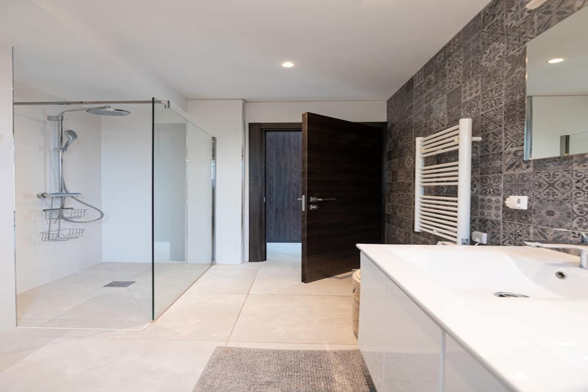 Appartement Au Cœur de Juan-les-Pins-Bathroom