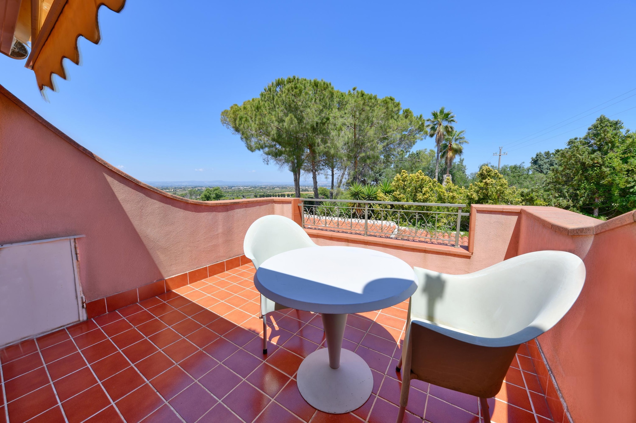 Villa Vella mit Privatpool-Terrasse/Balkon