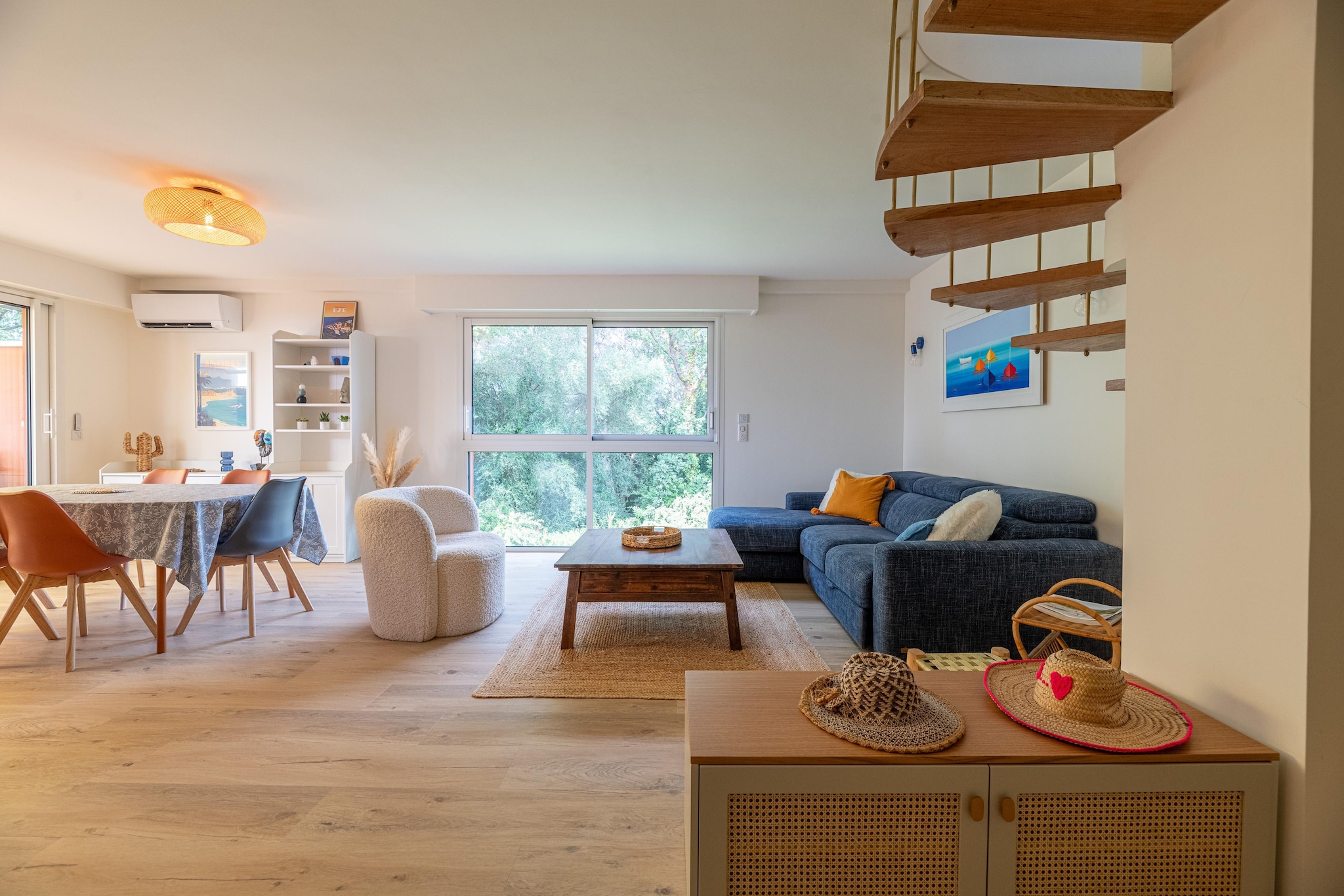 Duplex haut standing vue mer et forêt-Living room